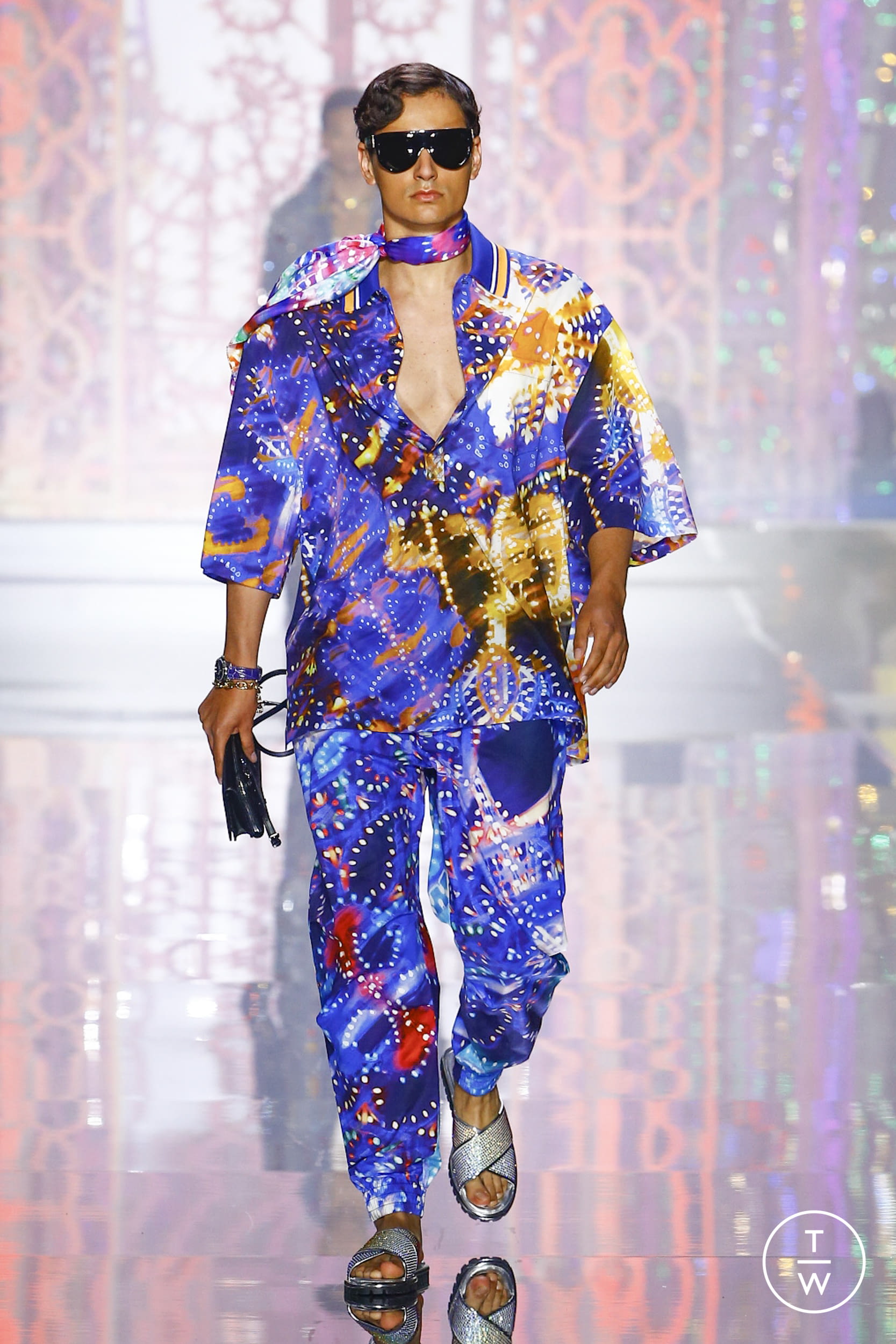 Dolce & Gabbana SS22 menswear #89 - Tagwalk: The Fashion Search Engine