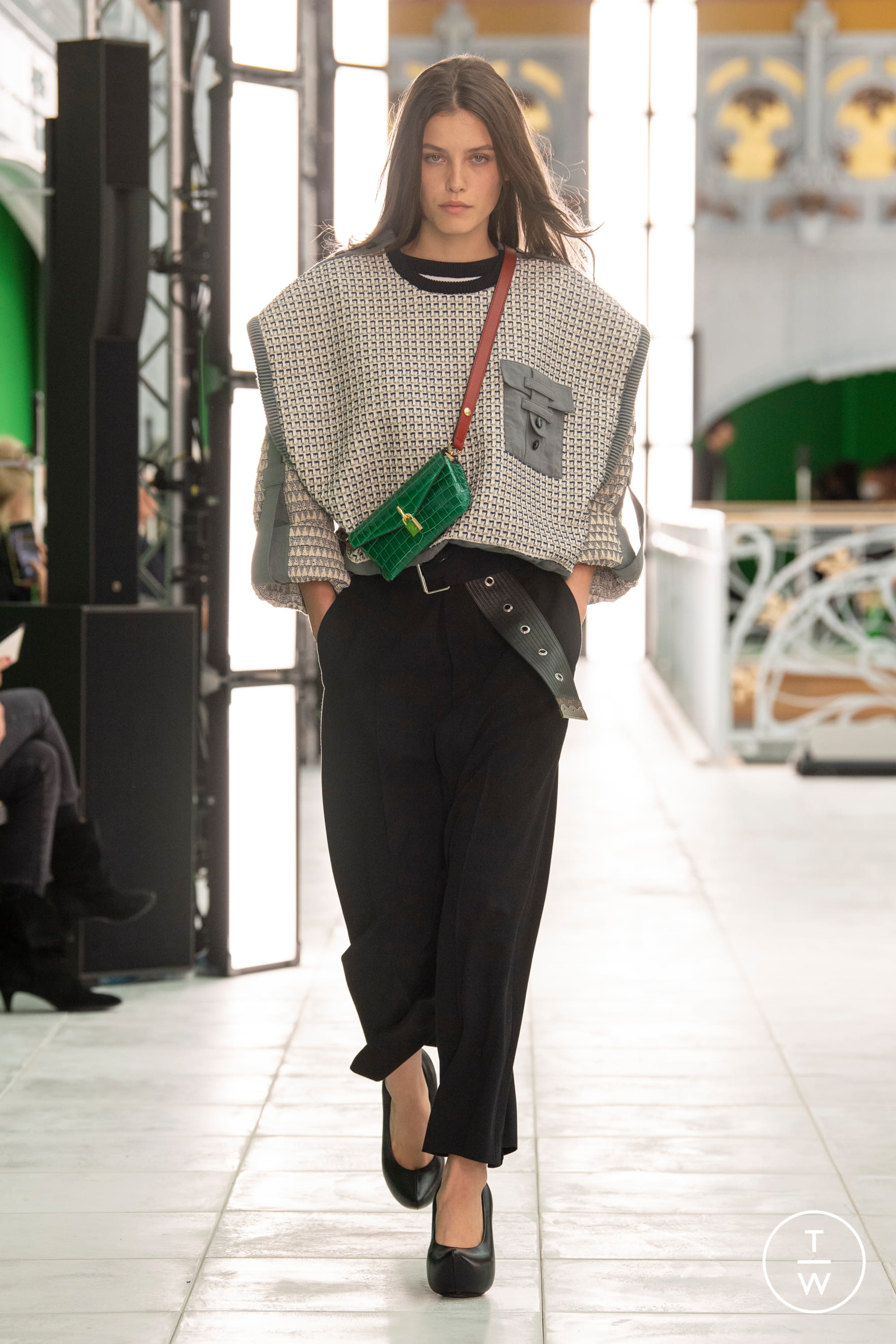 Louis Vuitton SS21 womenswear #40 - Tagwalk: el buscador de moda
