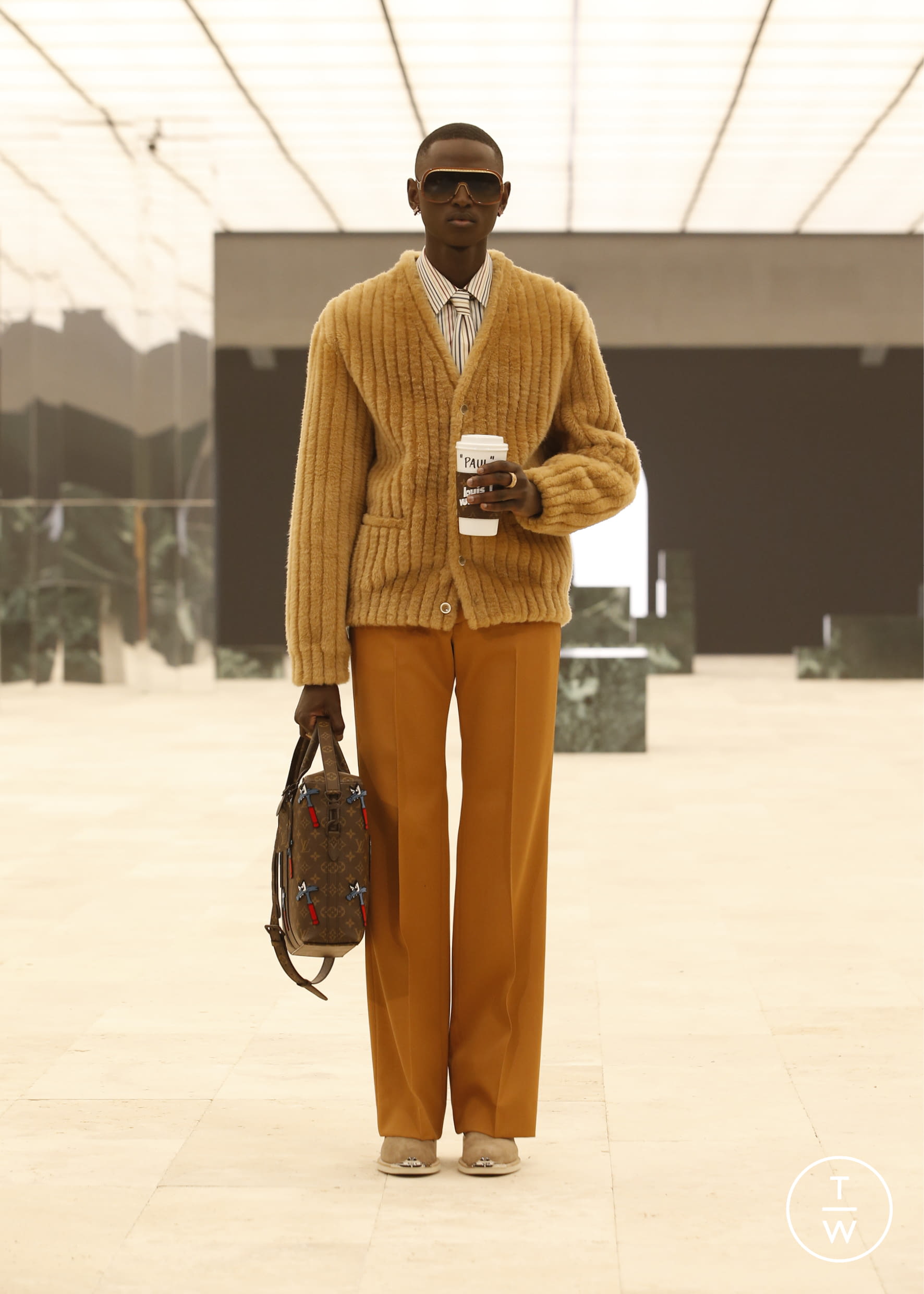 I Carpenter Pants di Louis Vuitton sono il capo dell'autunno