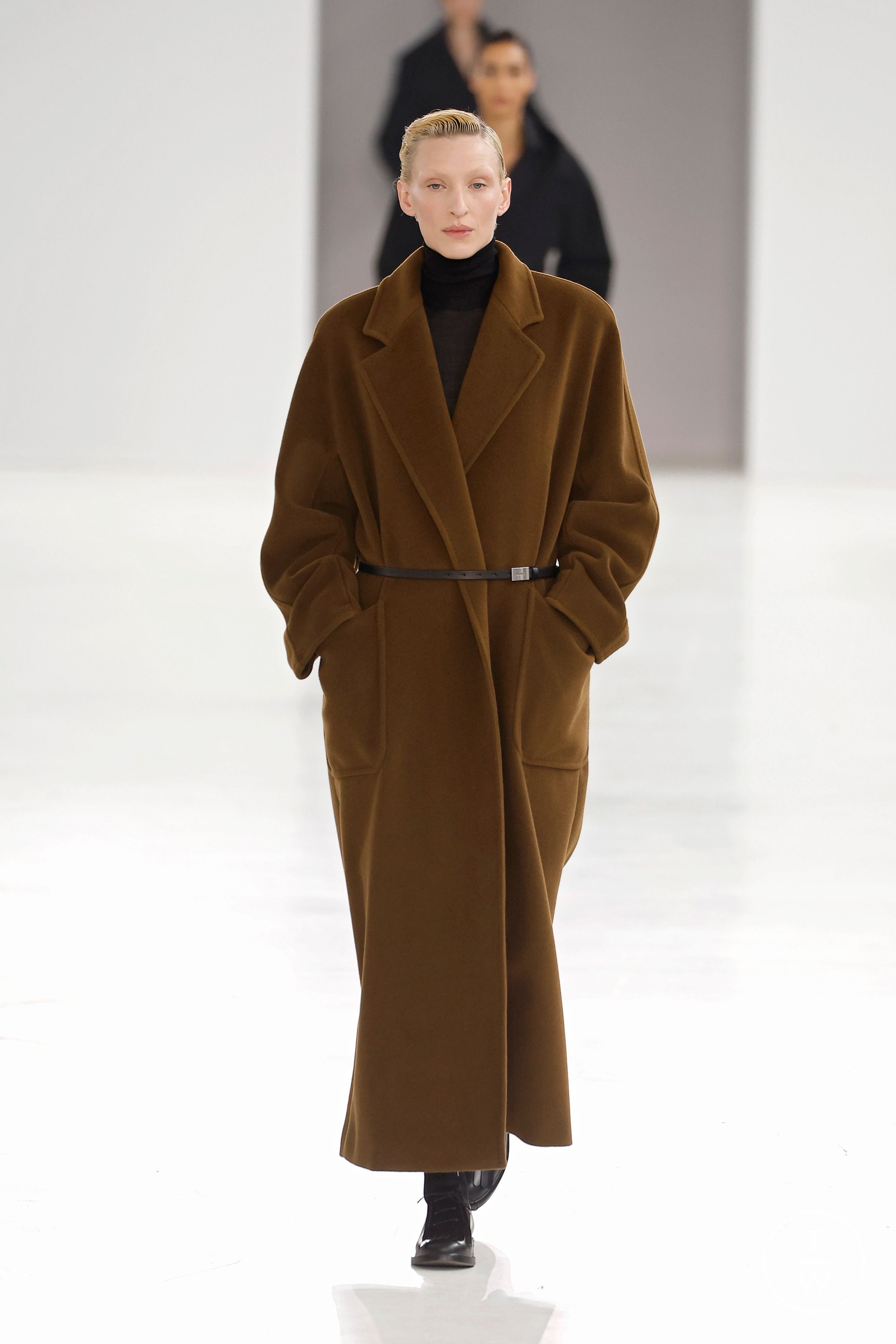 コート Max Mara Studio FW24 'Pazzo' coat (PAZZO 010) Max Mara Studio FW24 'Pazzo' coat (PAZZO 010) (Max Mara