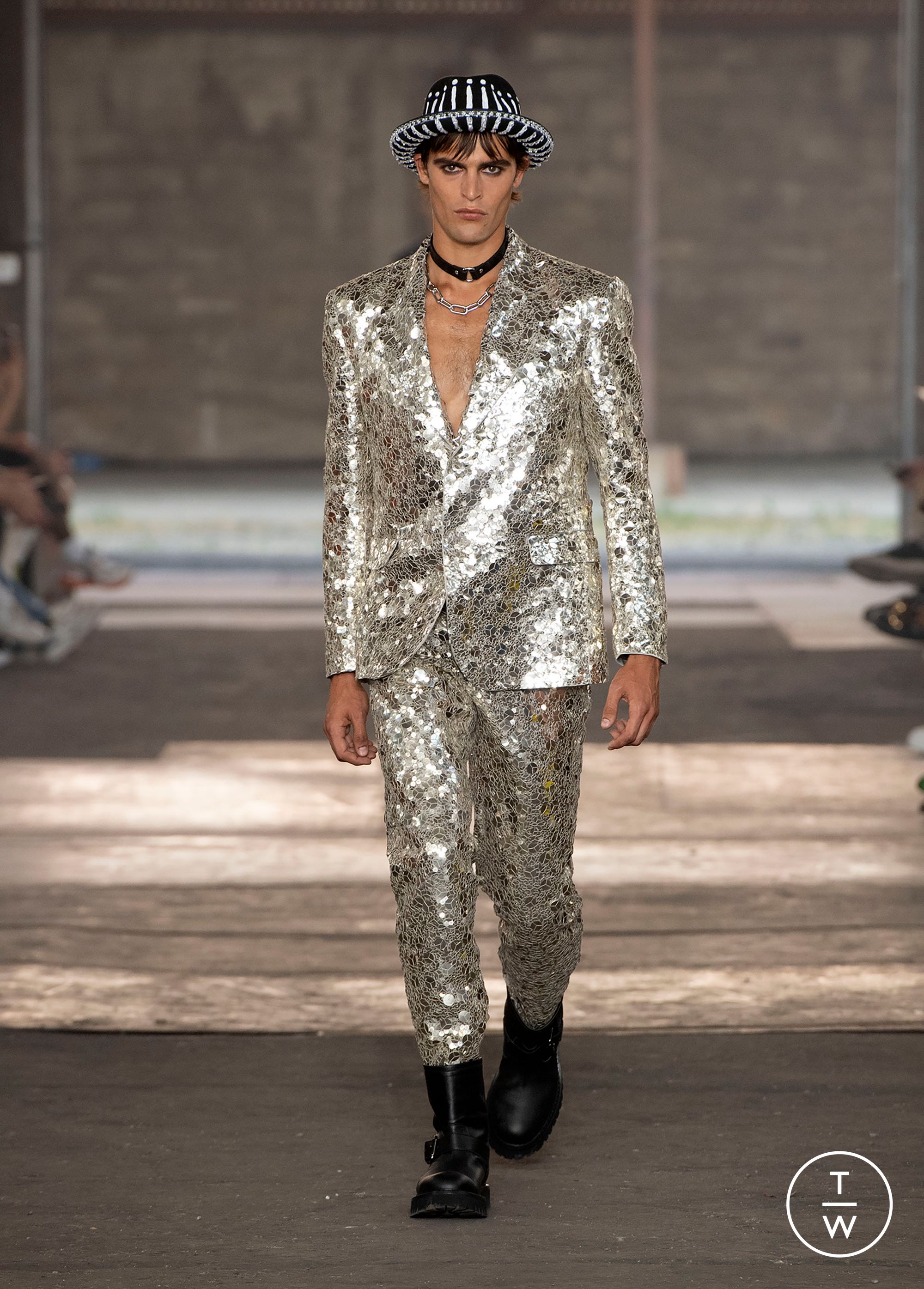 Louis Vuitton FW22 menswear #53 - Tagwalk: The Fashion Search Engine