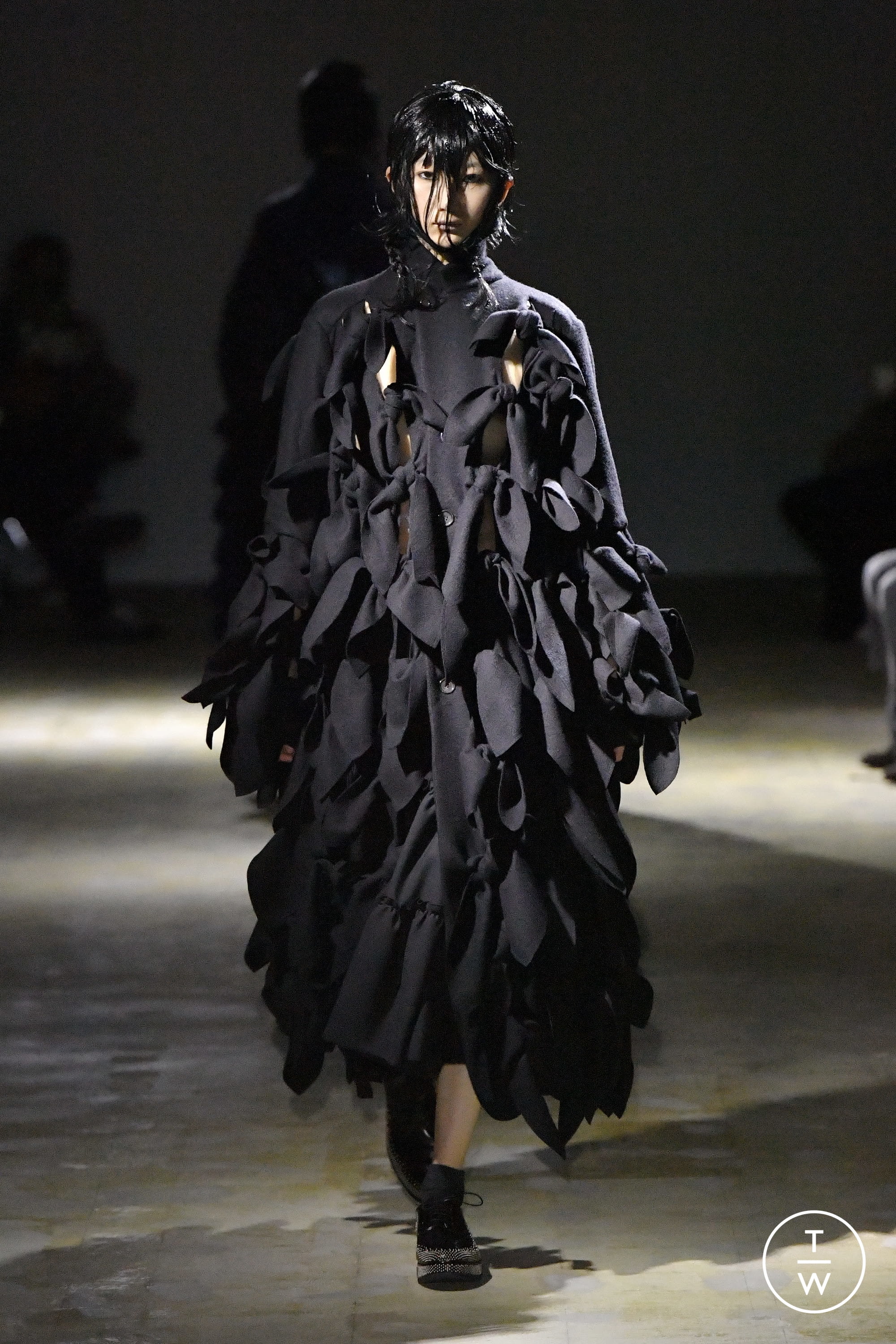 24SS noir kei ninomiya musta villahame