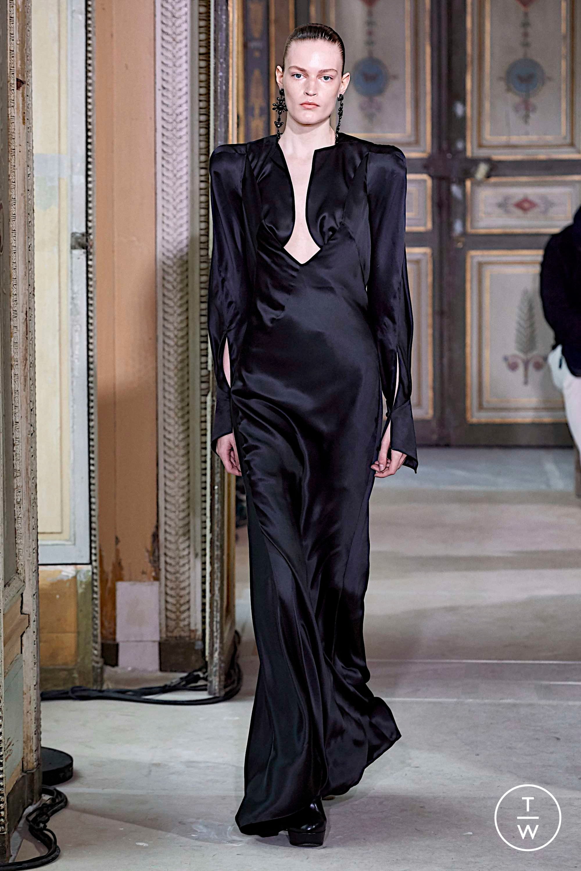 洋書 No.D magazine OLIVIER THEYSKEN Olivier Theyskens: The Other Side of the Picture: Claessens