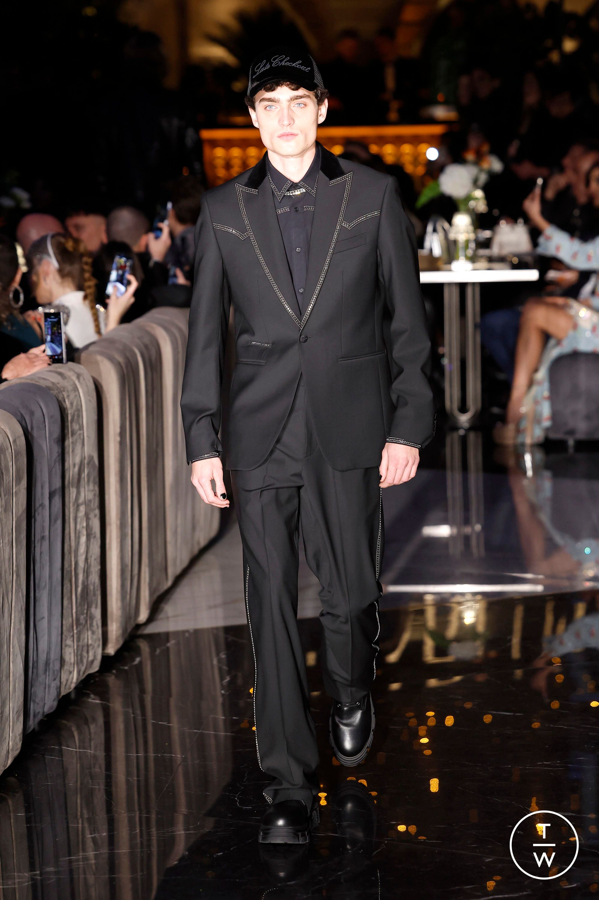 Philipp Plein FW25 womenswear #30 - Tagwalk: The Fashion Search Engine