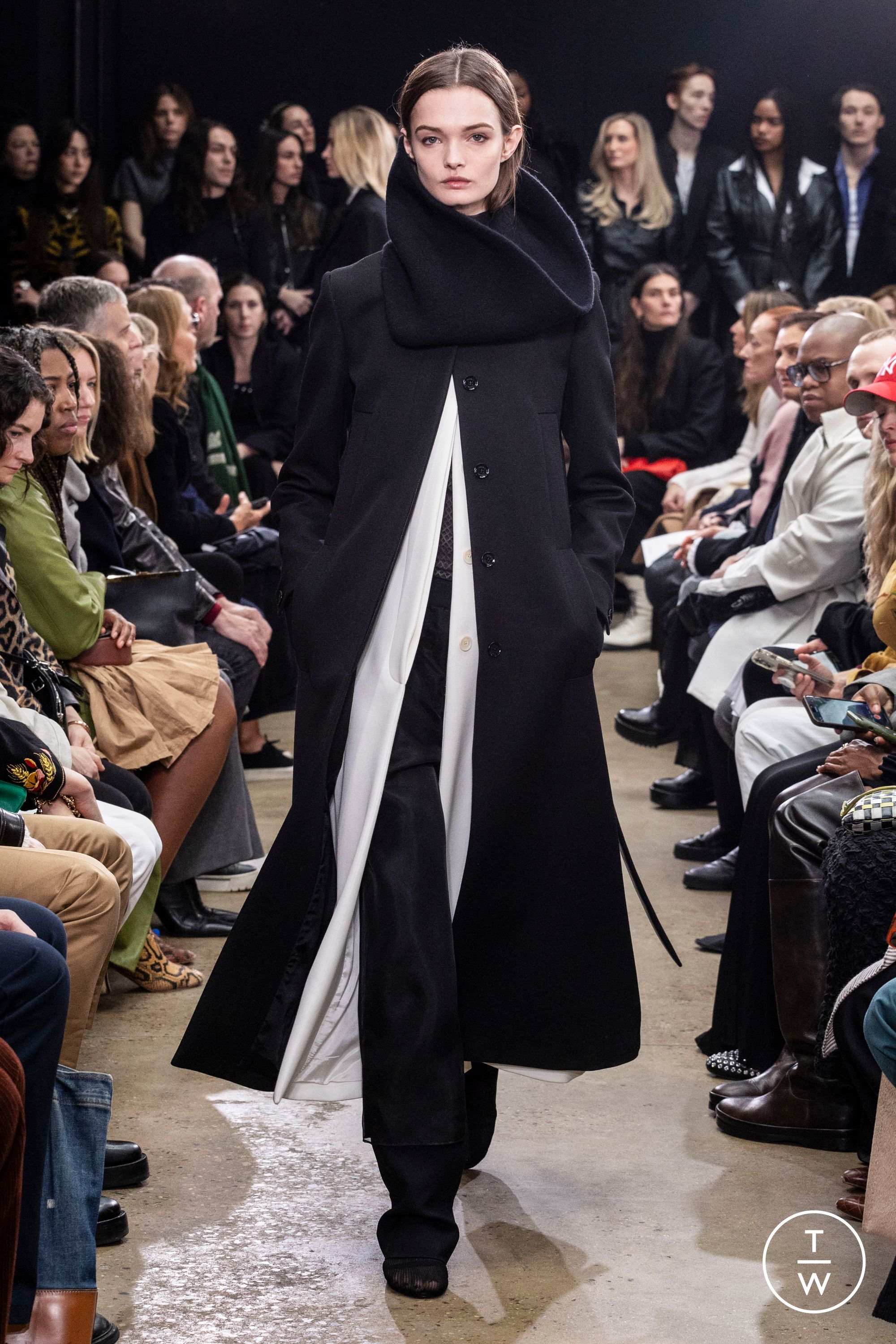 Proenza Schouler FW24 womenswear 36 Tagwalk The Fashion Search