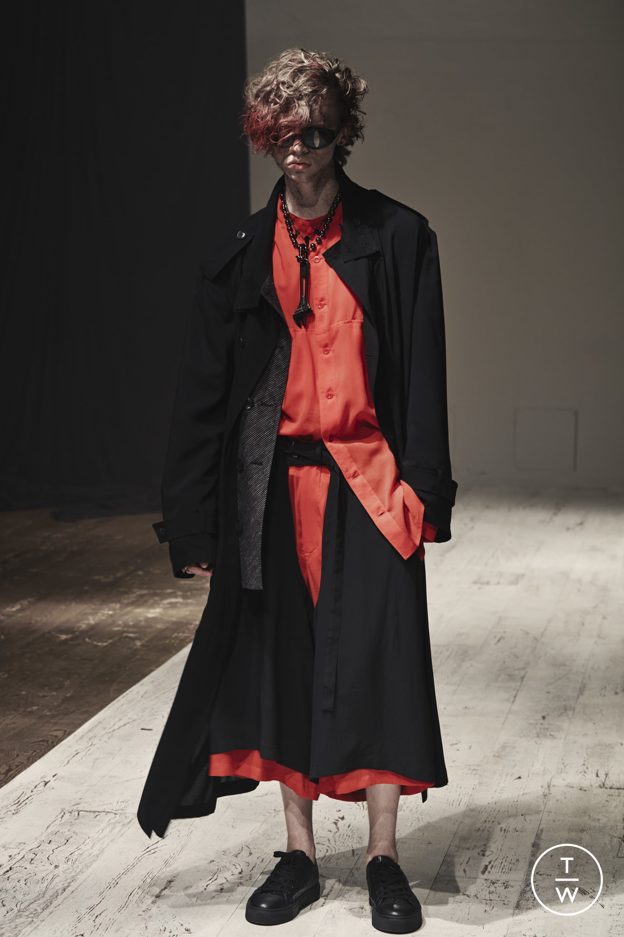 Yohji Yamamoto SS22 menswear #7 - Tagwalk: The Fashion Search Engine