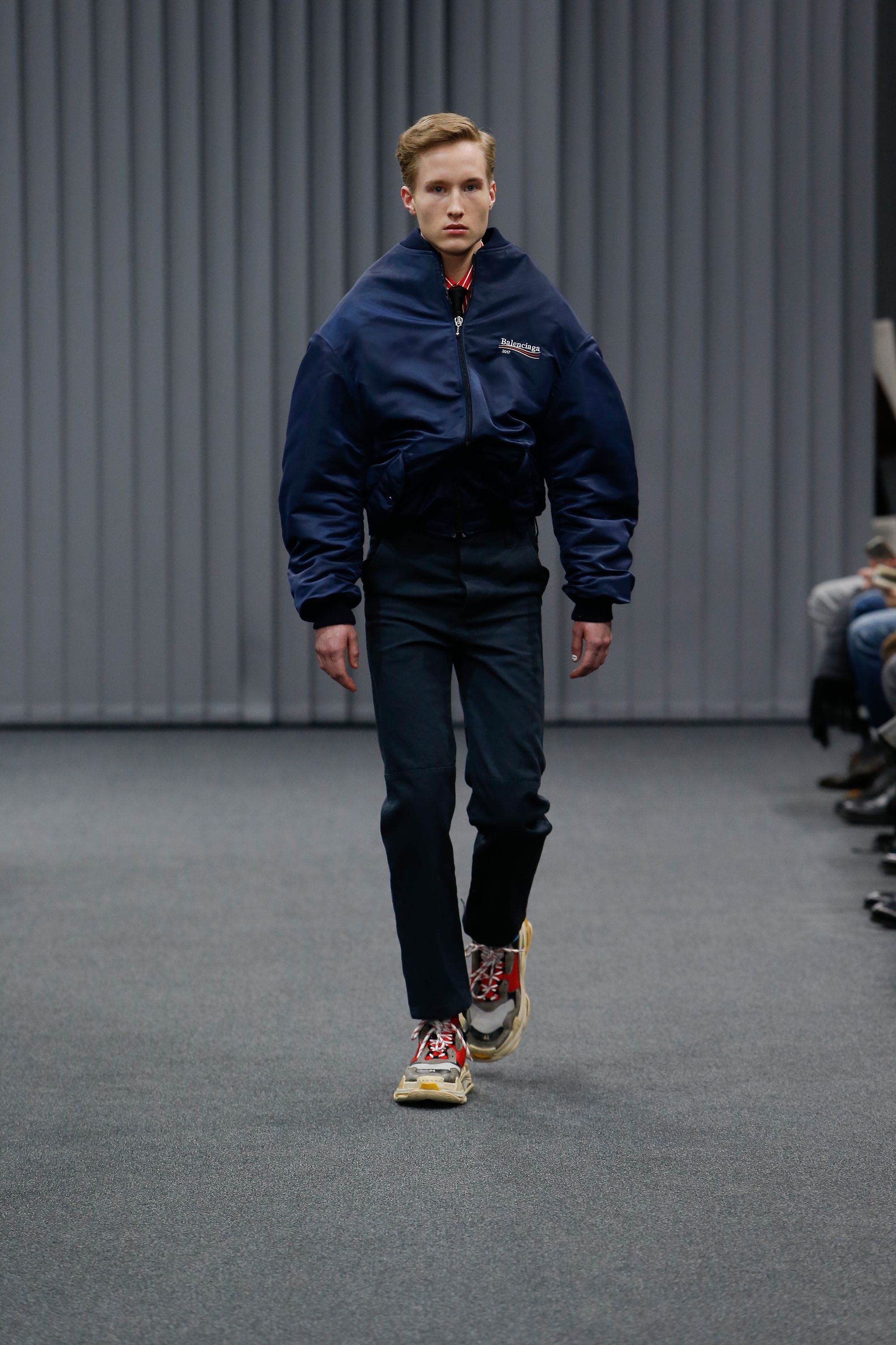 Balenciaga F W 17 menswear 34 Tagwalk The Fashion Search Engine