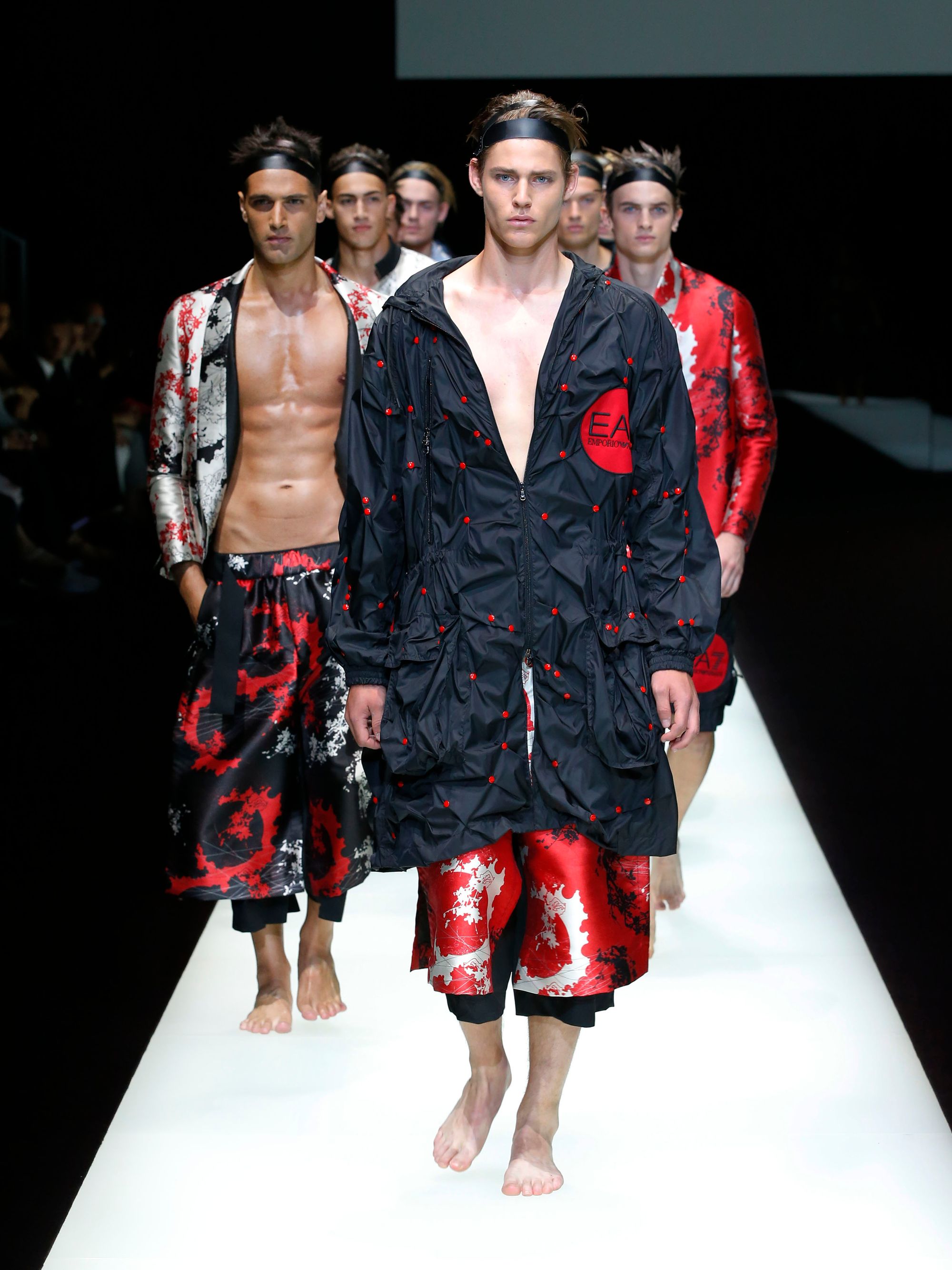 Emporio Armani SS18 menswear #79 - Tagwalk: The Fashion Search Engine