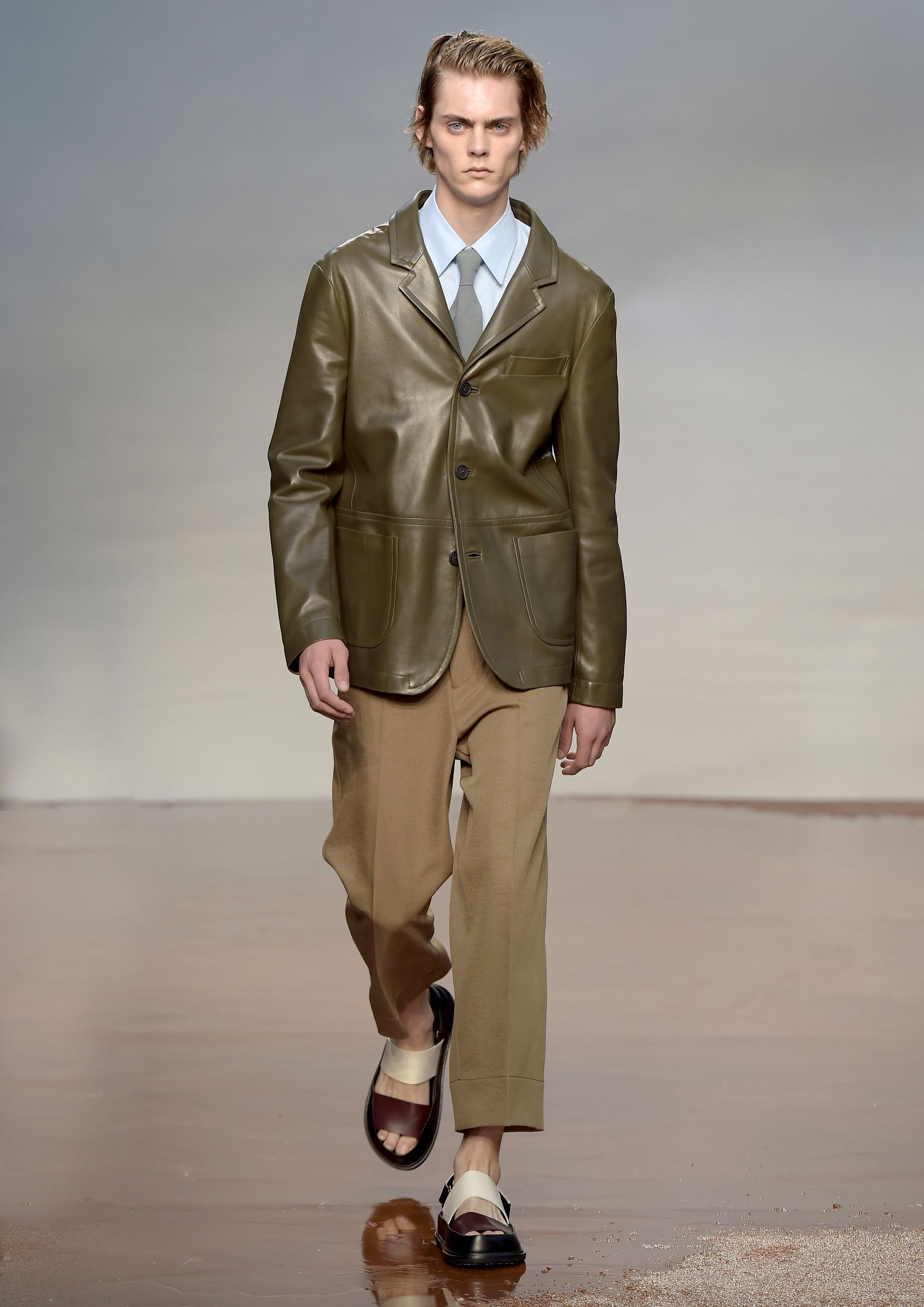 Louis Vuitton F/W 17 menswear accessories #124 - Tagwalk: The Fashion  Search Engine