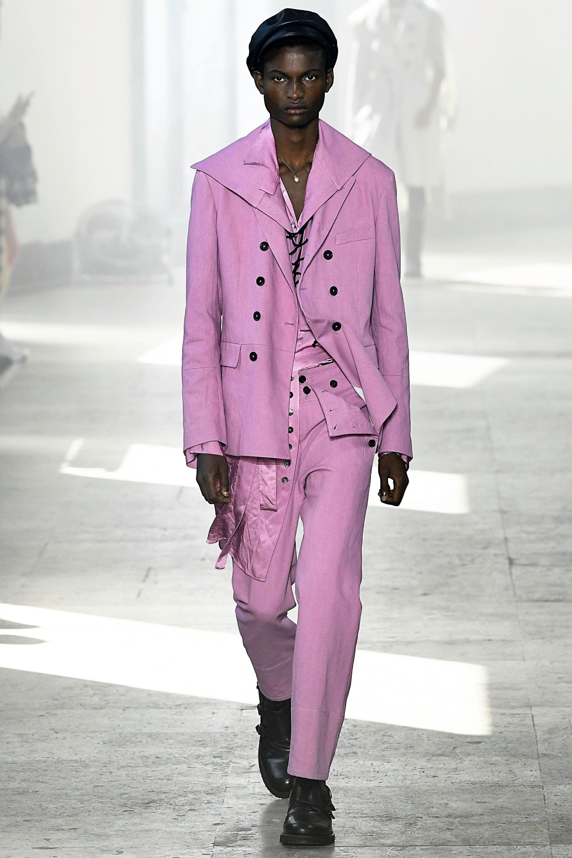ann-demeulemeester-mss20-0017-
