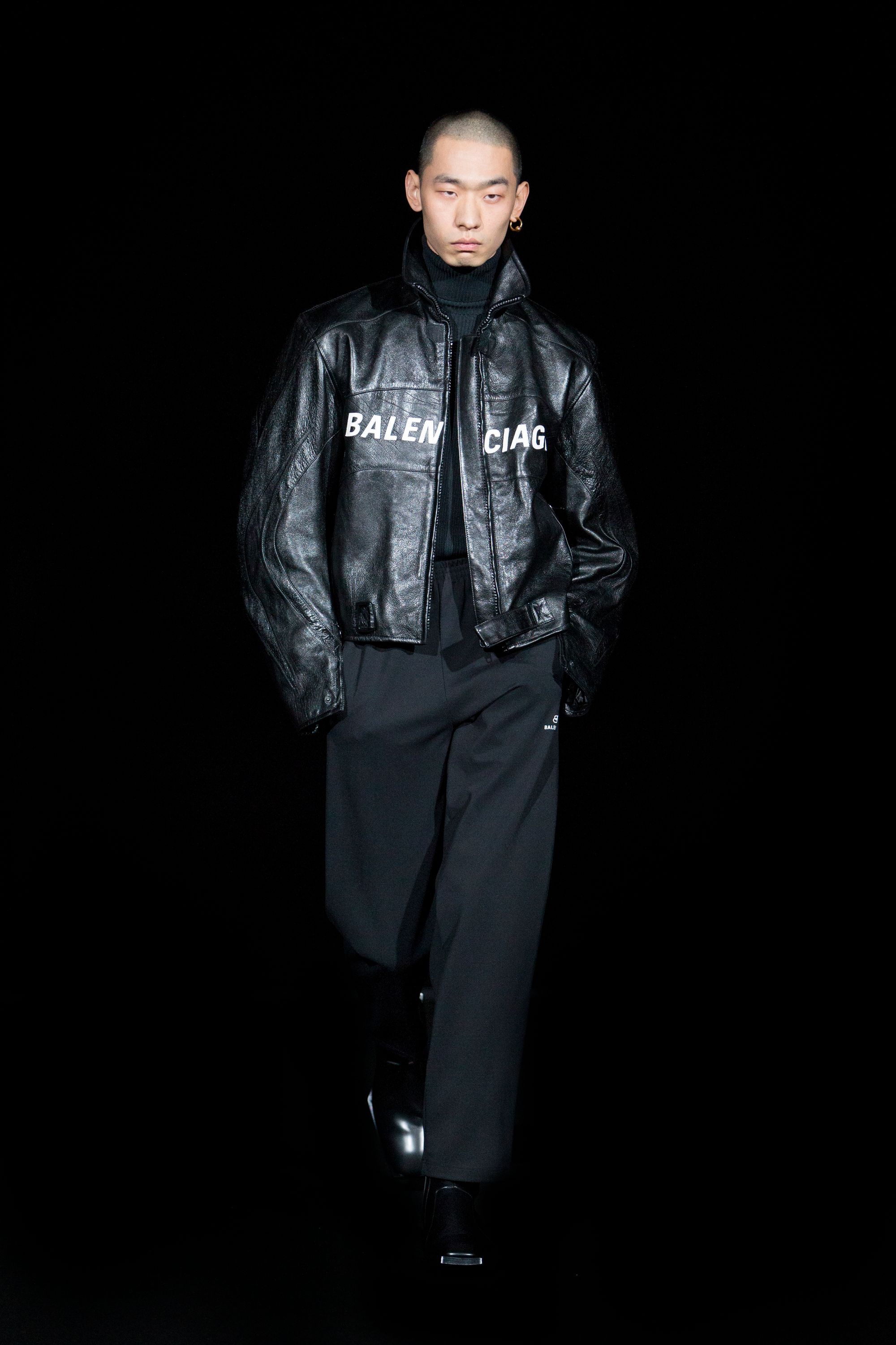 Balenciaga FW19 womenswear #48 - Tagwalk: The Fashion Search Balenciaga FW19 womenswear #48 - Tagwalk: The Fashion Search