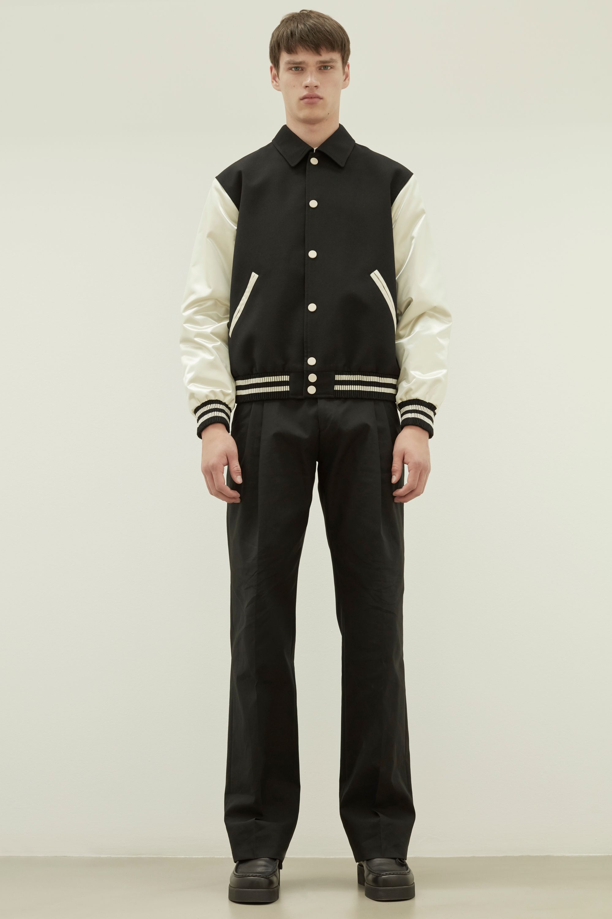 Calvin Klein 205W39NYC S/S 17 menswear #8 - Tagwalk: the fashion search  engine