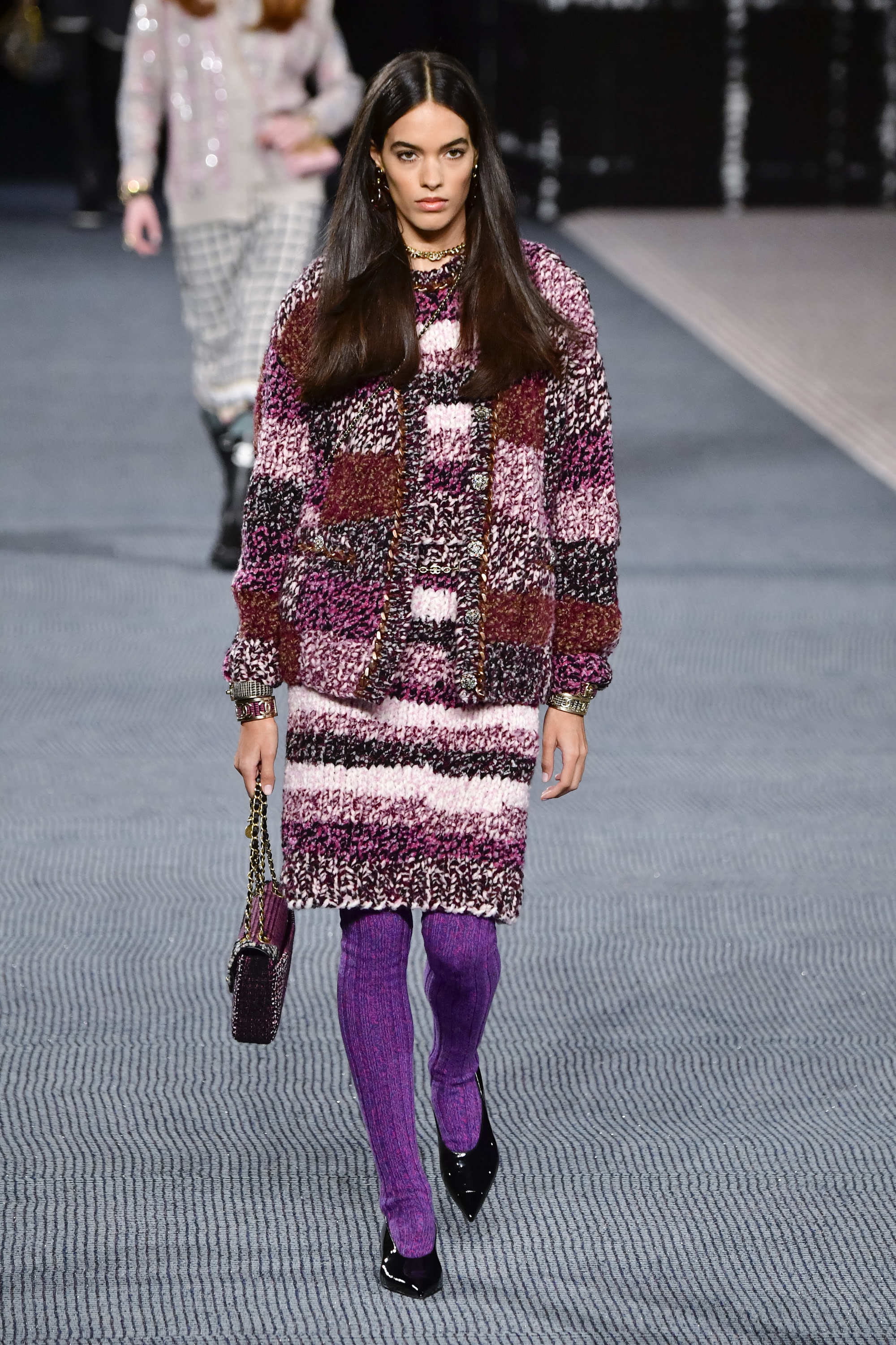 Louis Vuitton FW22 womenswear #25 - Tagwalk: The Fashion Search Engine