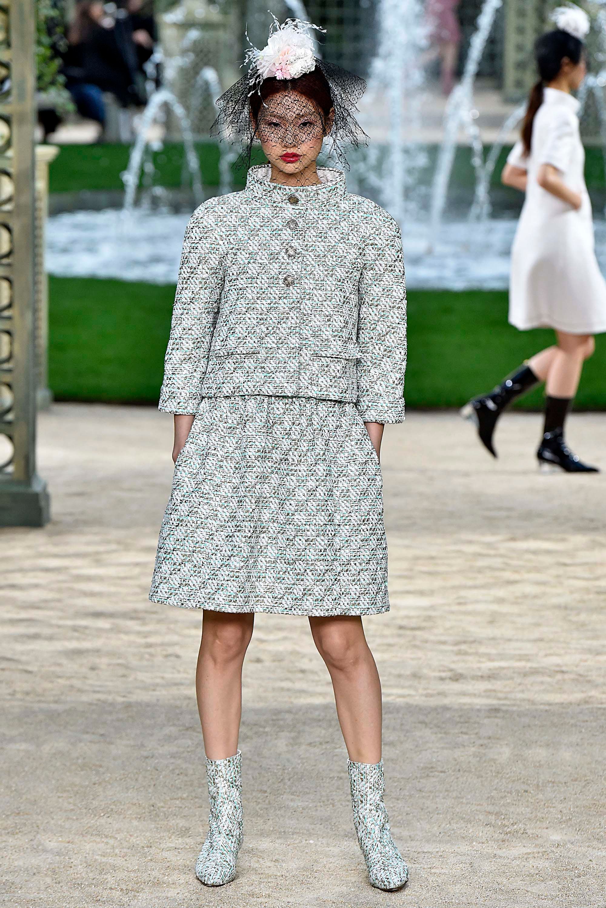 Chanel S/S 18 couture #20 - Tagwalk: The Fashion Search Engine