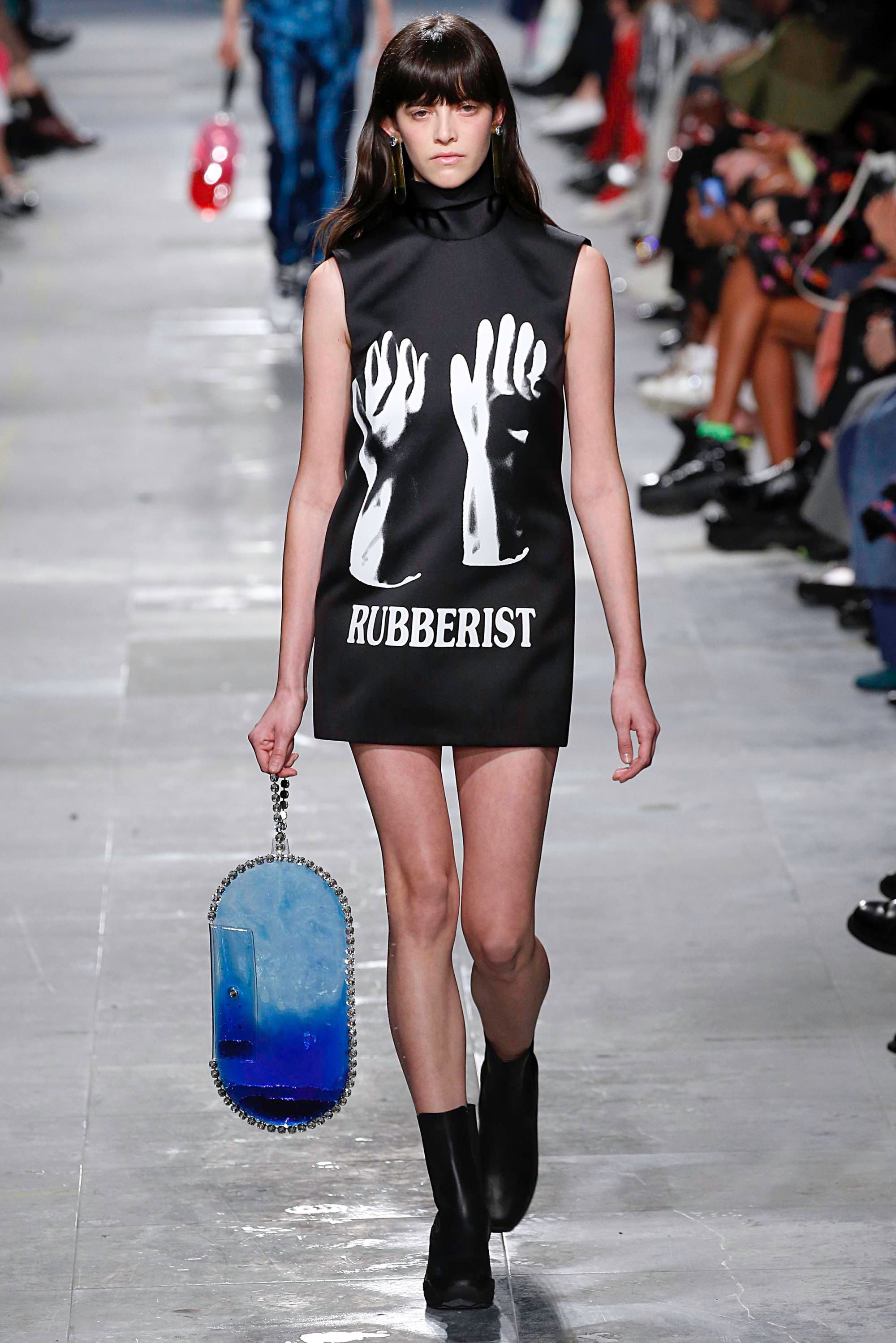 Christopher Kane FW19 womenswear #11 - Tagwalk: The Fashion Search