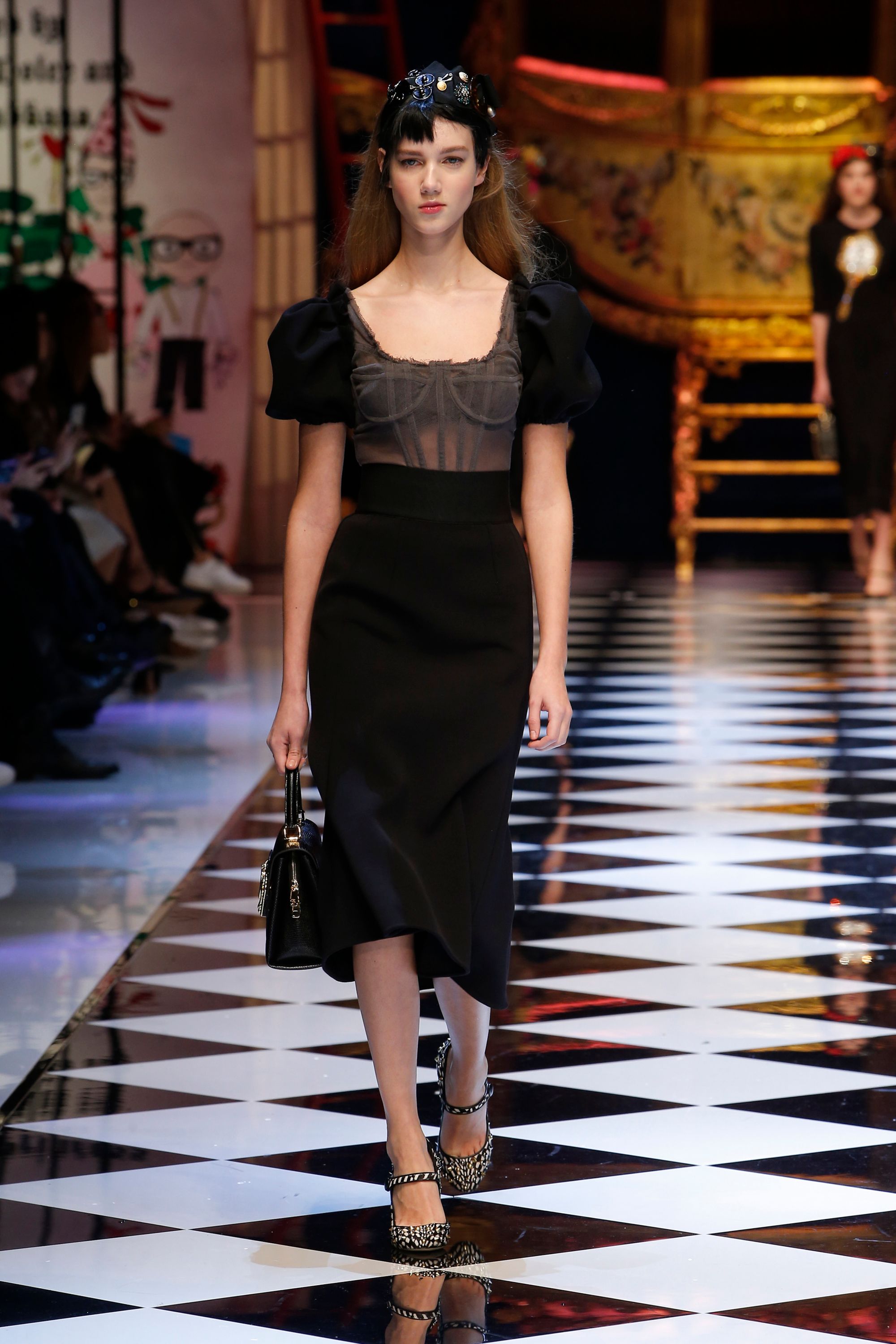 dolce-gabbana-fashion-show-