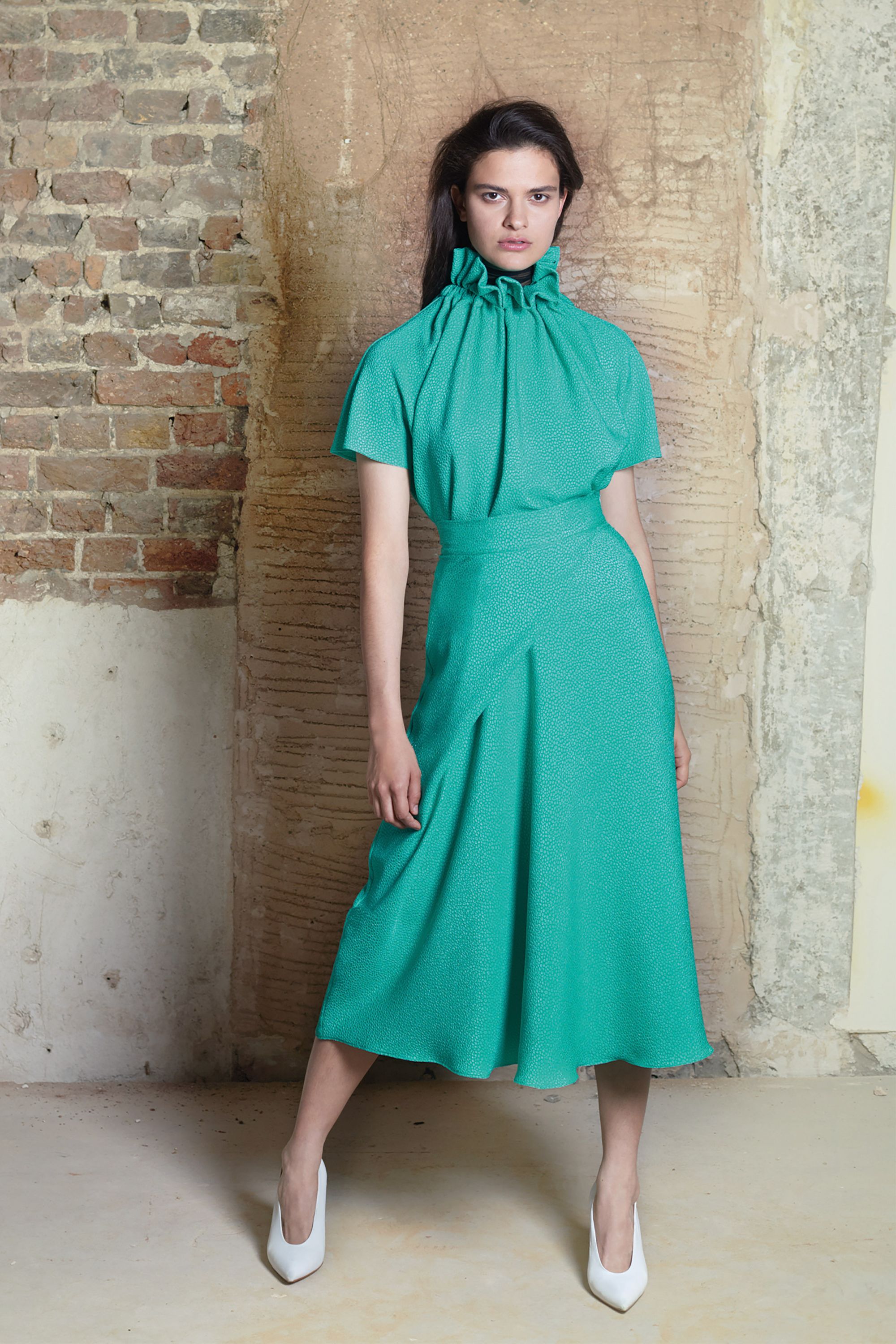 edeline lee green dress Green Satin Long Prom Dress, Elegant A-Line Short Sleeve Formal Evenin main image 0
