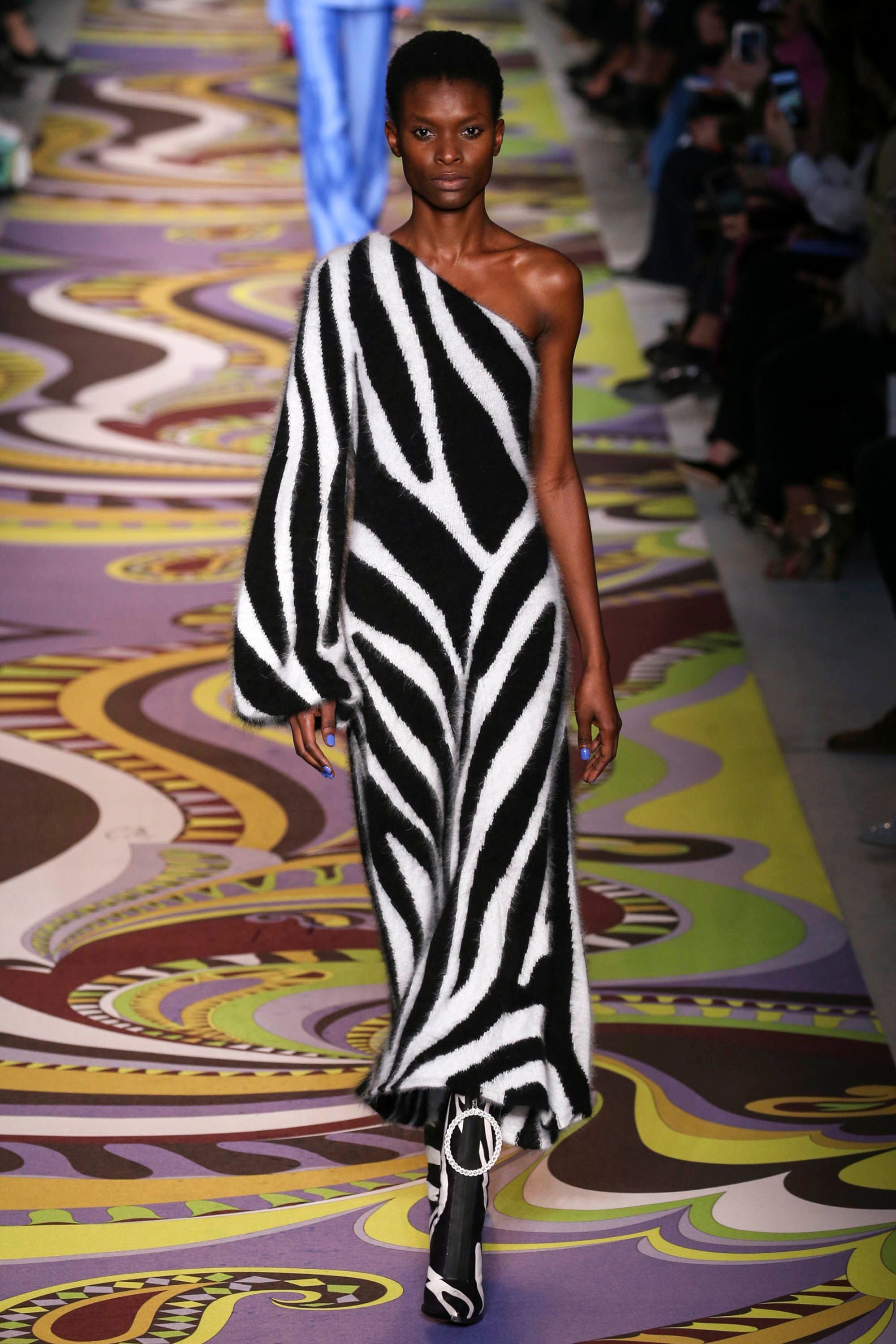 EMILIO PUCCI, Paris, France, “I love it when I catch you looking at me”,  photo by Visualplex, pinned by Ton van der Veer