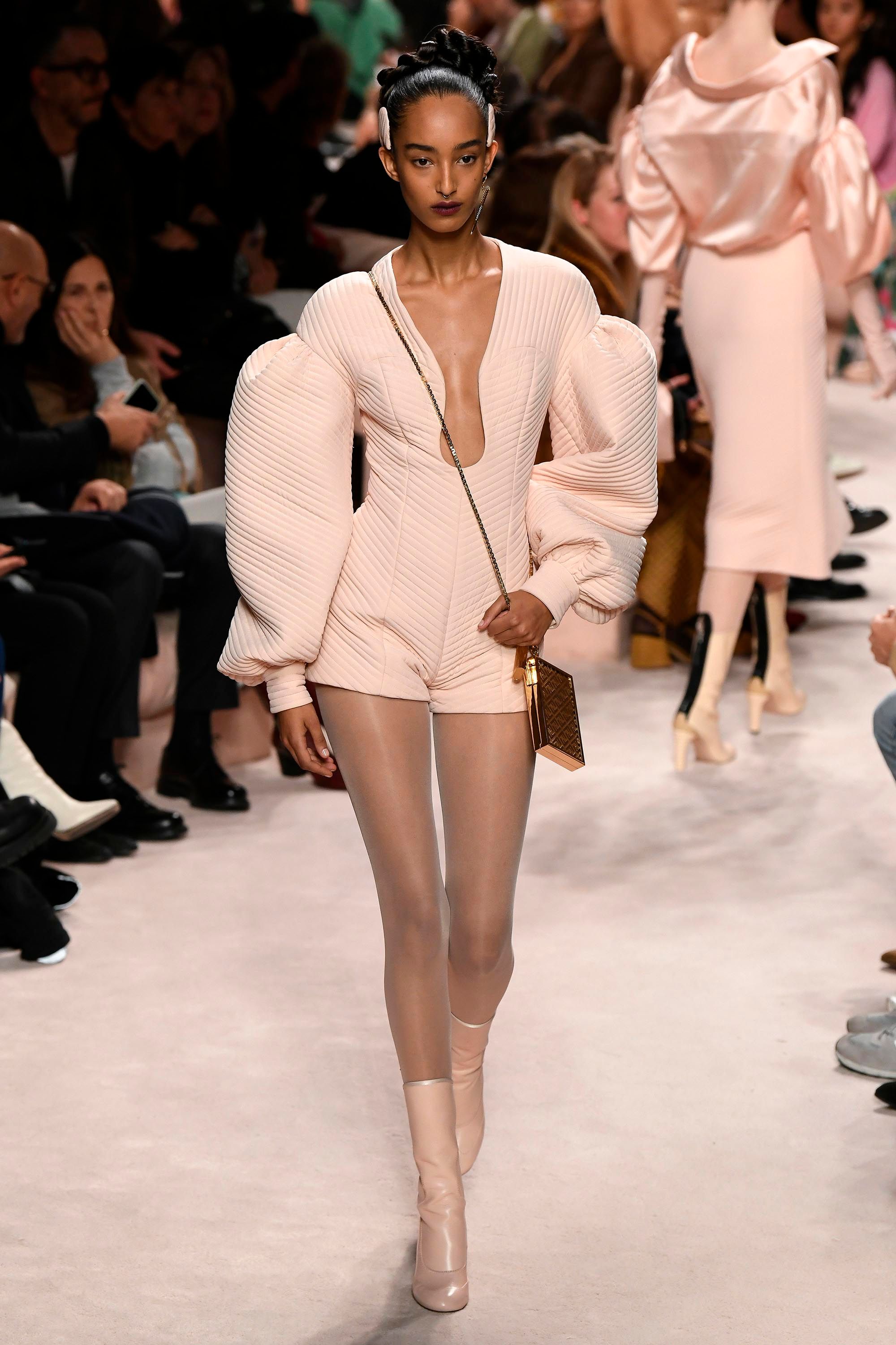 Fendi FW20 womenswear #43 - Tagwalk: The Fashion Search Engine