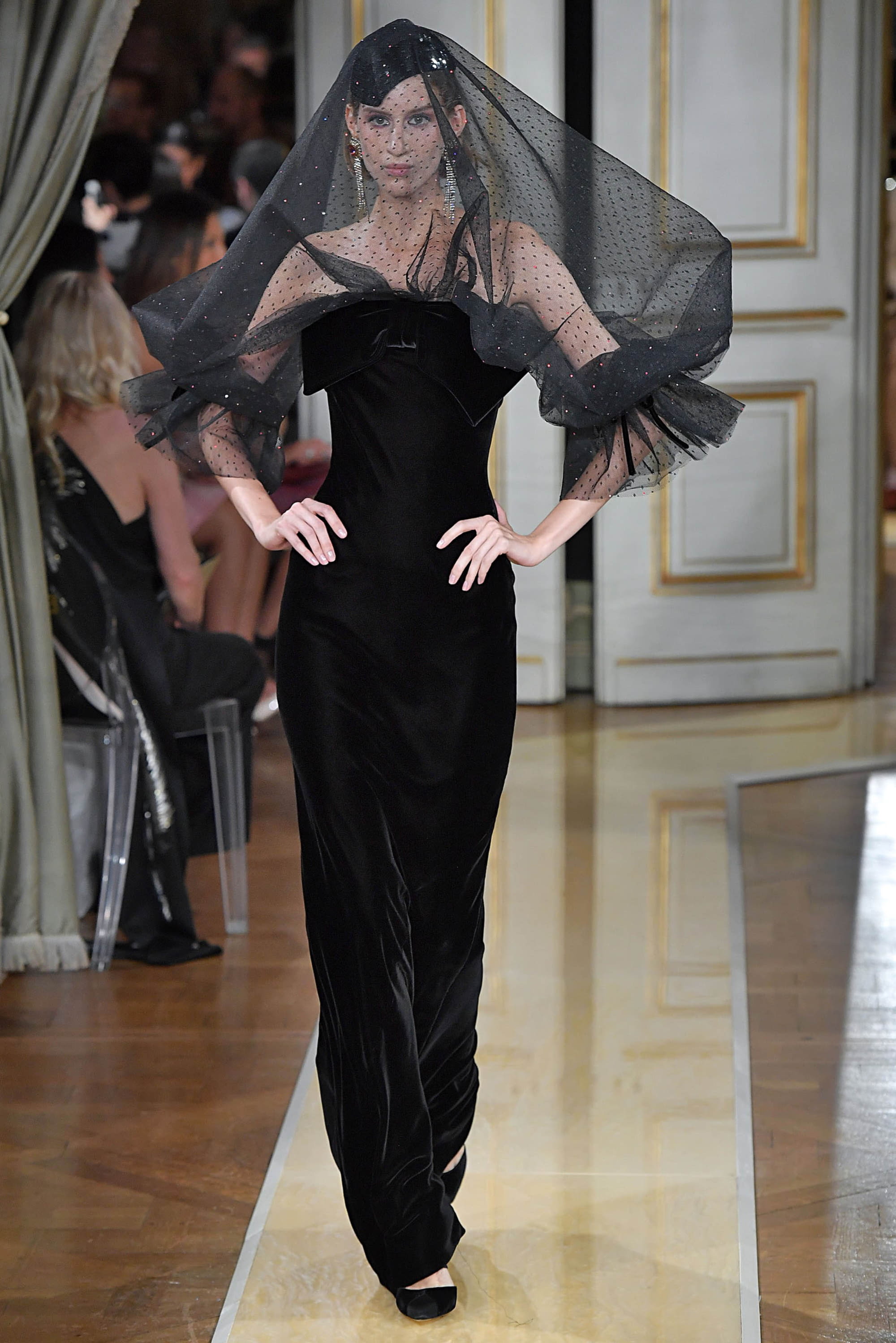 giorgio-armani-prive-caw18-