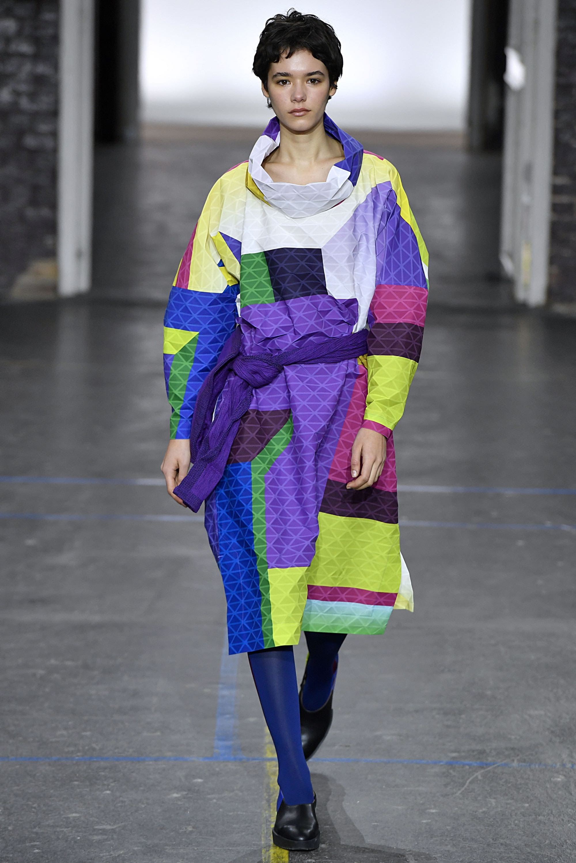 Issey Miyake FW19 womenswear #39 - Tagwalk: The Fashion Search Engine