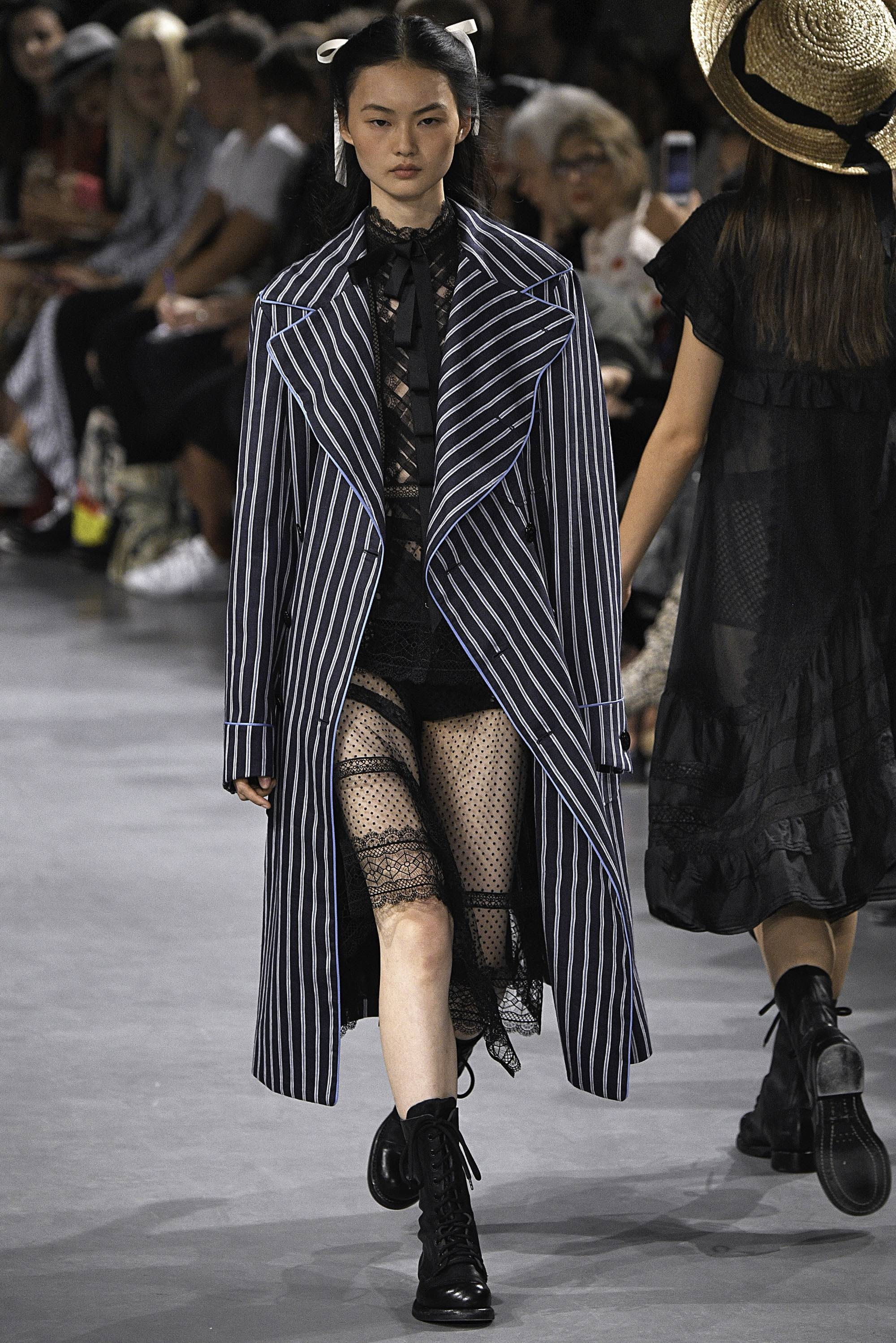 John Galliano SS19 womenswear #26 - Tagwalk: The Fashion Search Engine