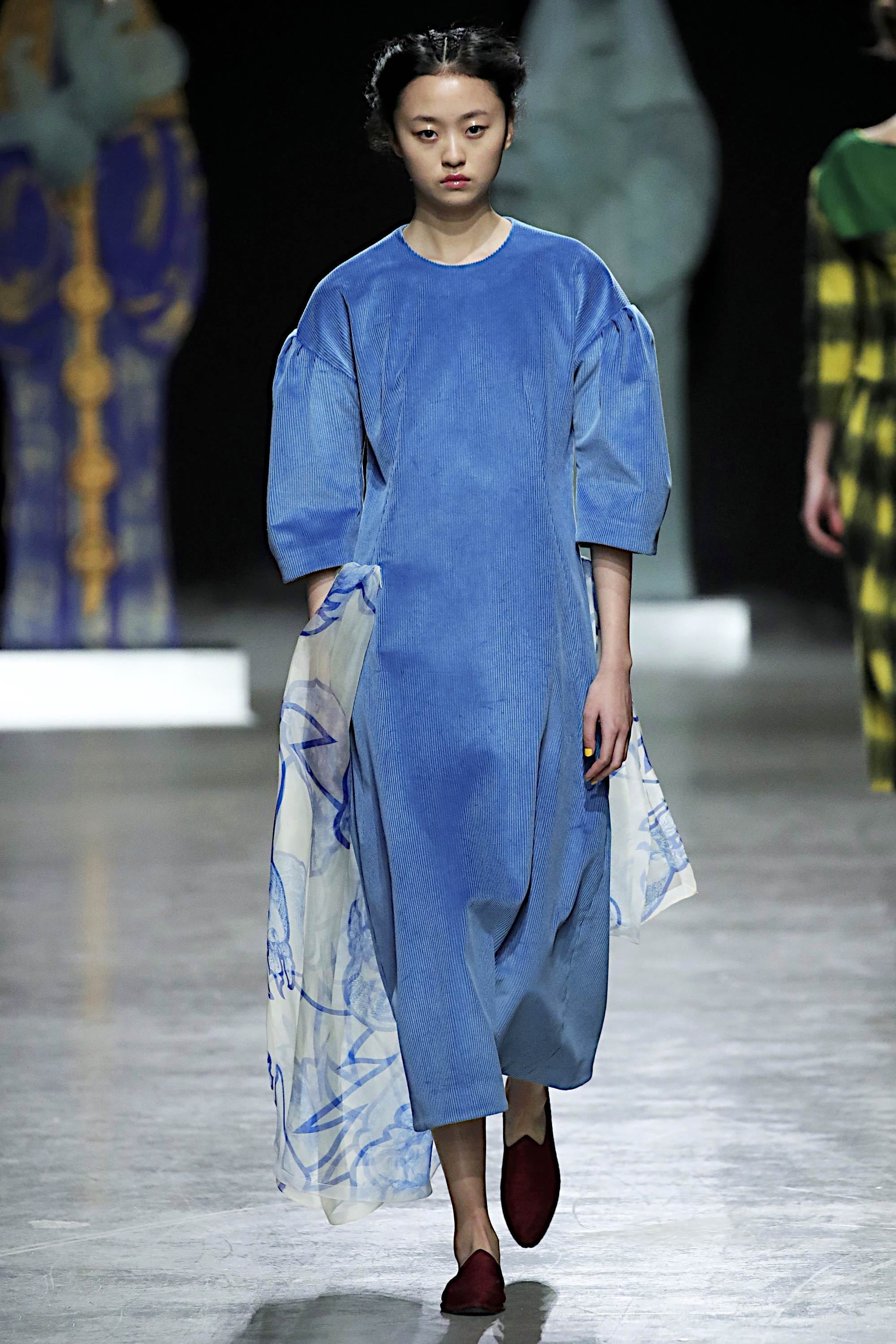 Junko Shimada FW20 女装#9 - Tagwalk：时尚搜索引擎