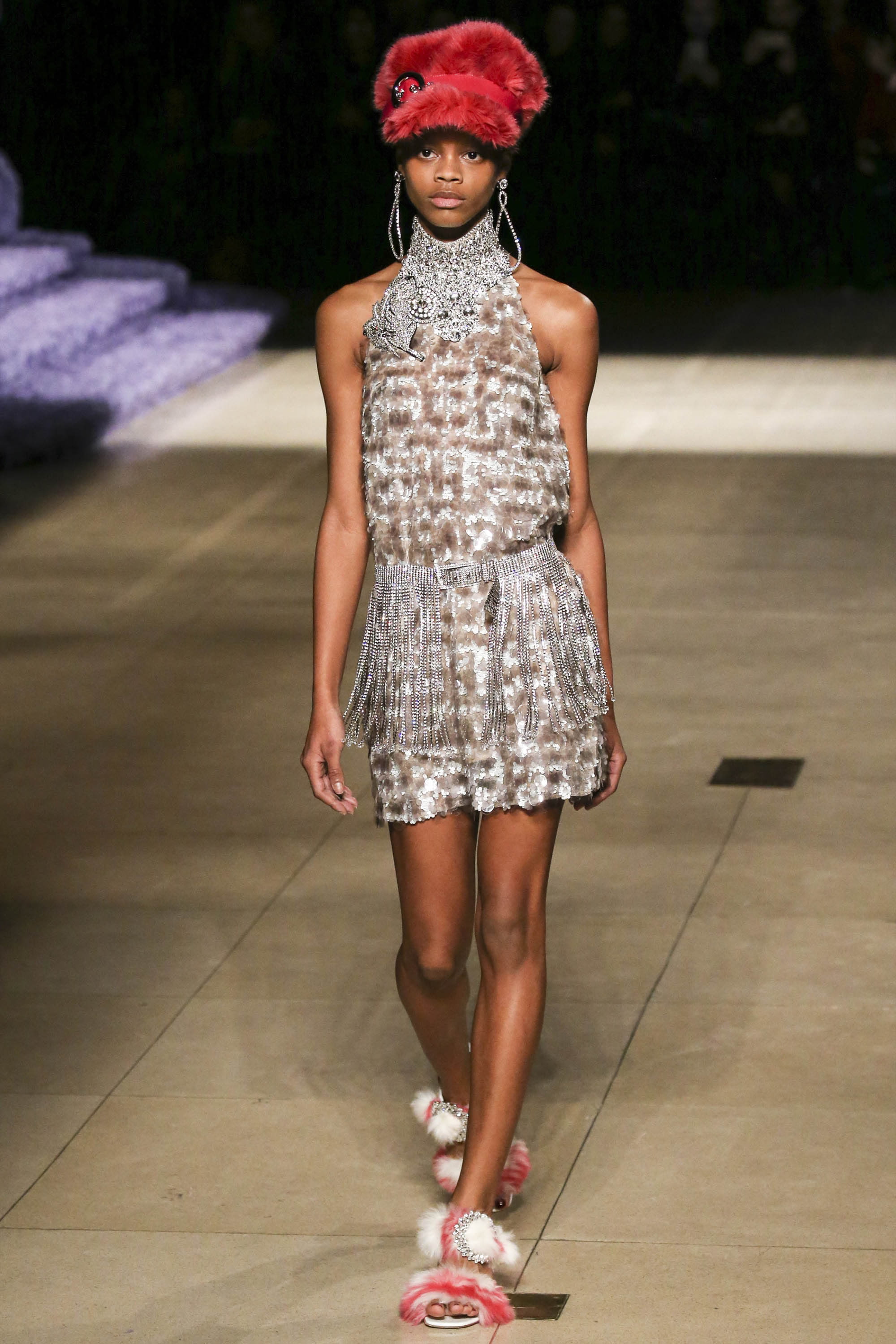 miu-miu-aw17-0051-3075d0.jpg