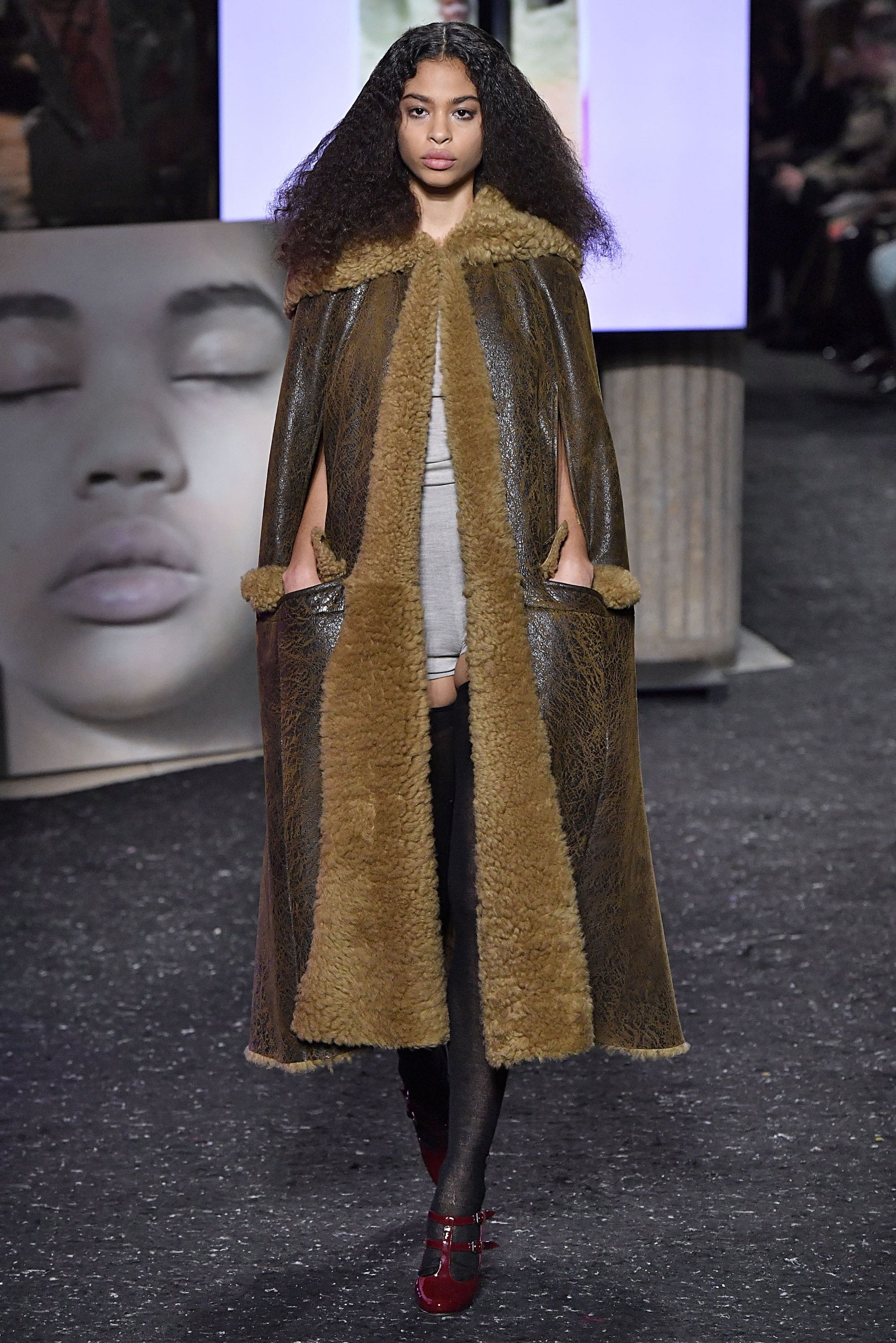 miu-miu-aw19-0031-55c855.jpg