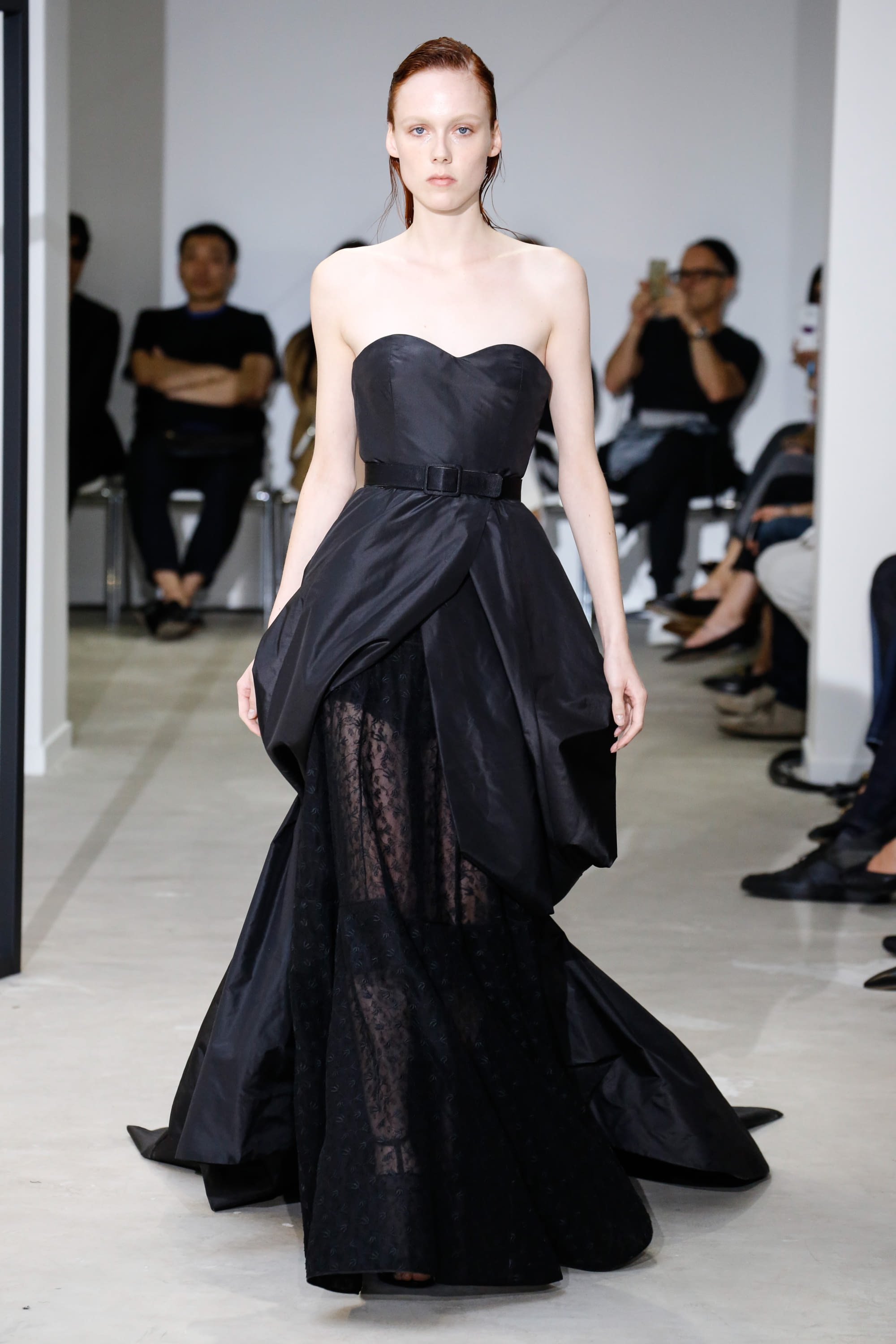 Olivier Theyskens SS17 womenswear #24 - Tagwalk: The Fashion