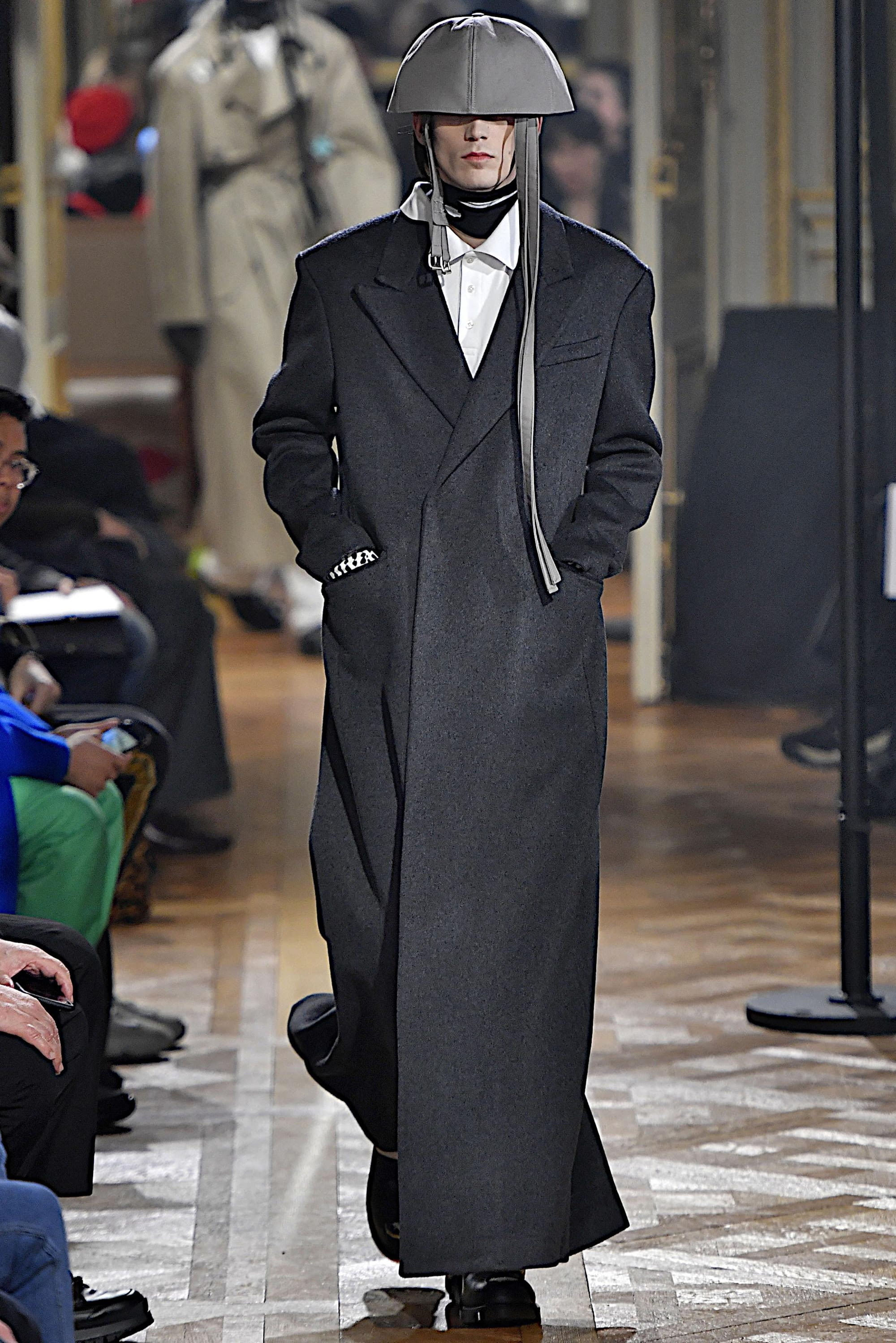raf-simons-maw19-0028-12b169.jpg