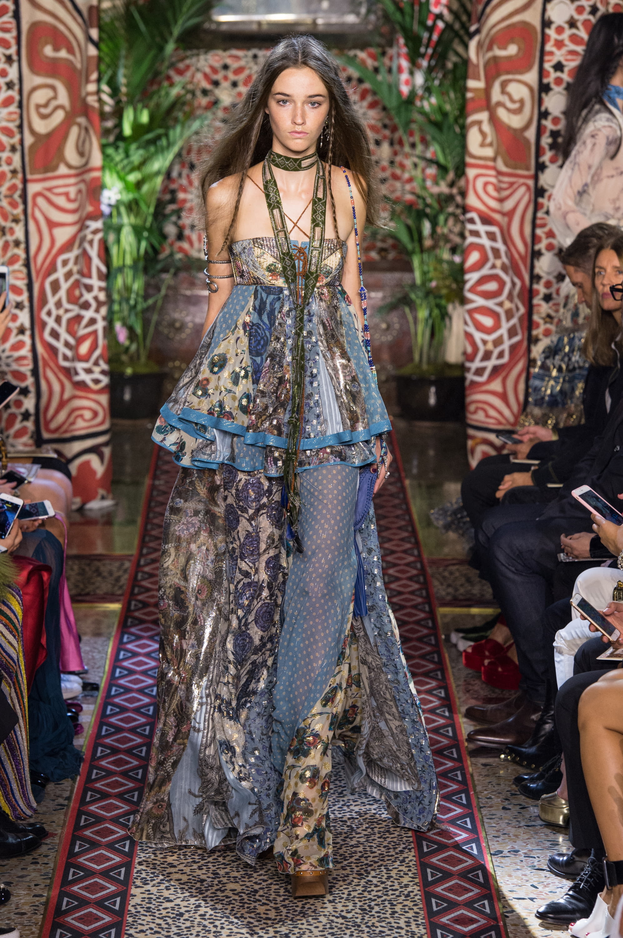 roberto-cavalli-ss17-045-