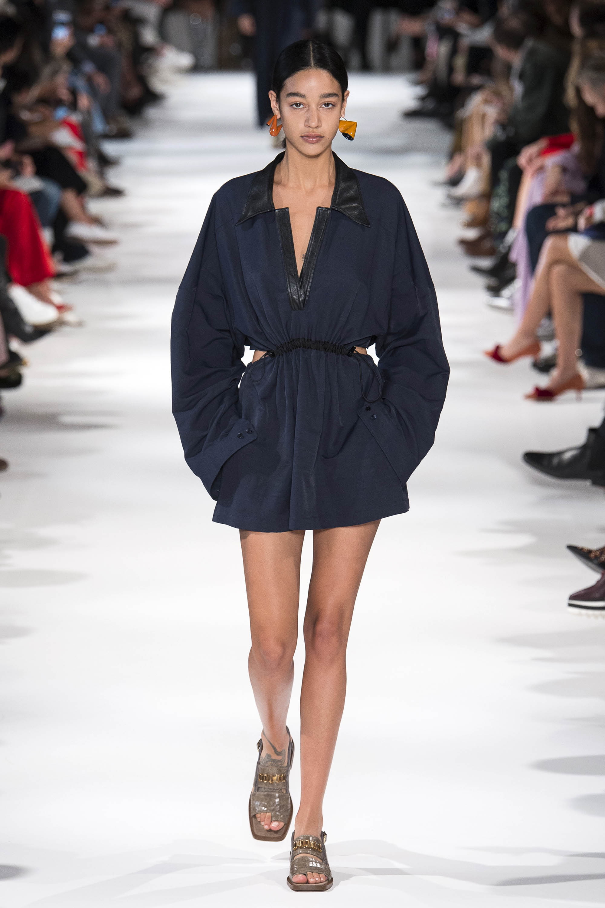 Stella McCartney SS18 womenswear #12 - Tagwalk: The Fashion Search