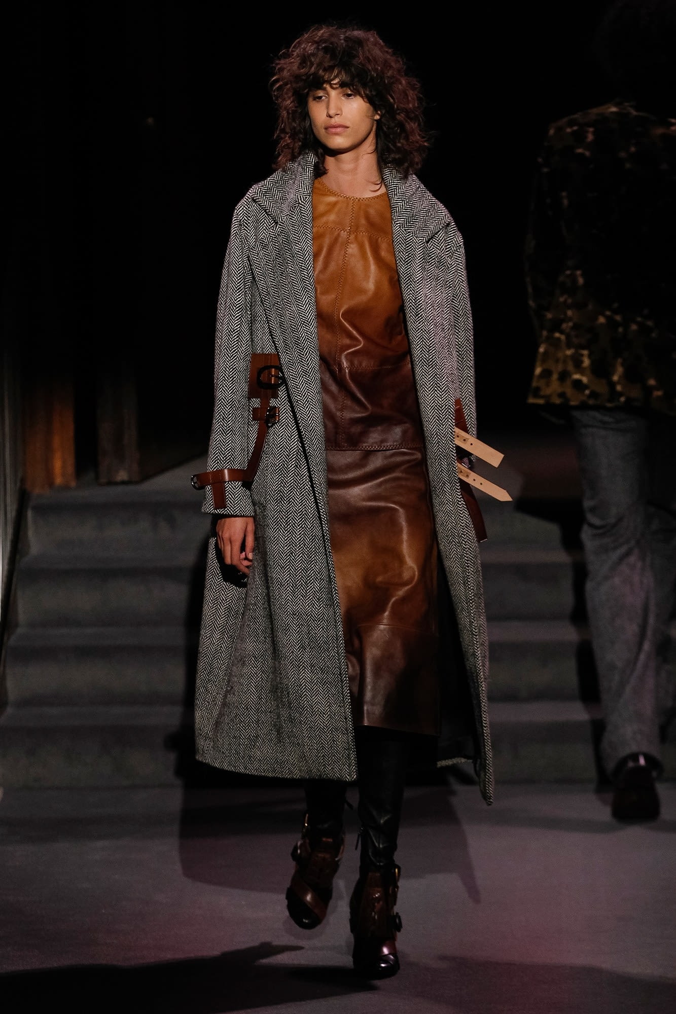 tom-ford-ss17-0010-68d48d.jpg