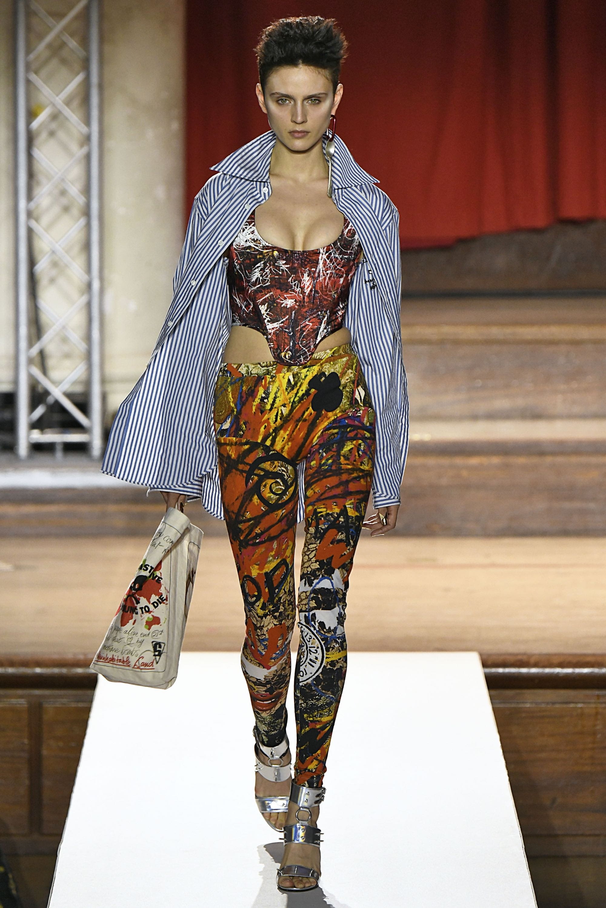 Vivienne Westwood FW19 womenswear #20 - Tagwalk: The 