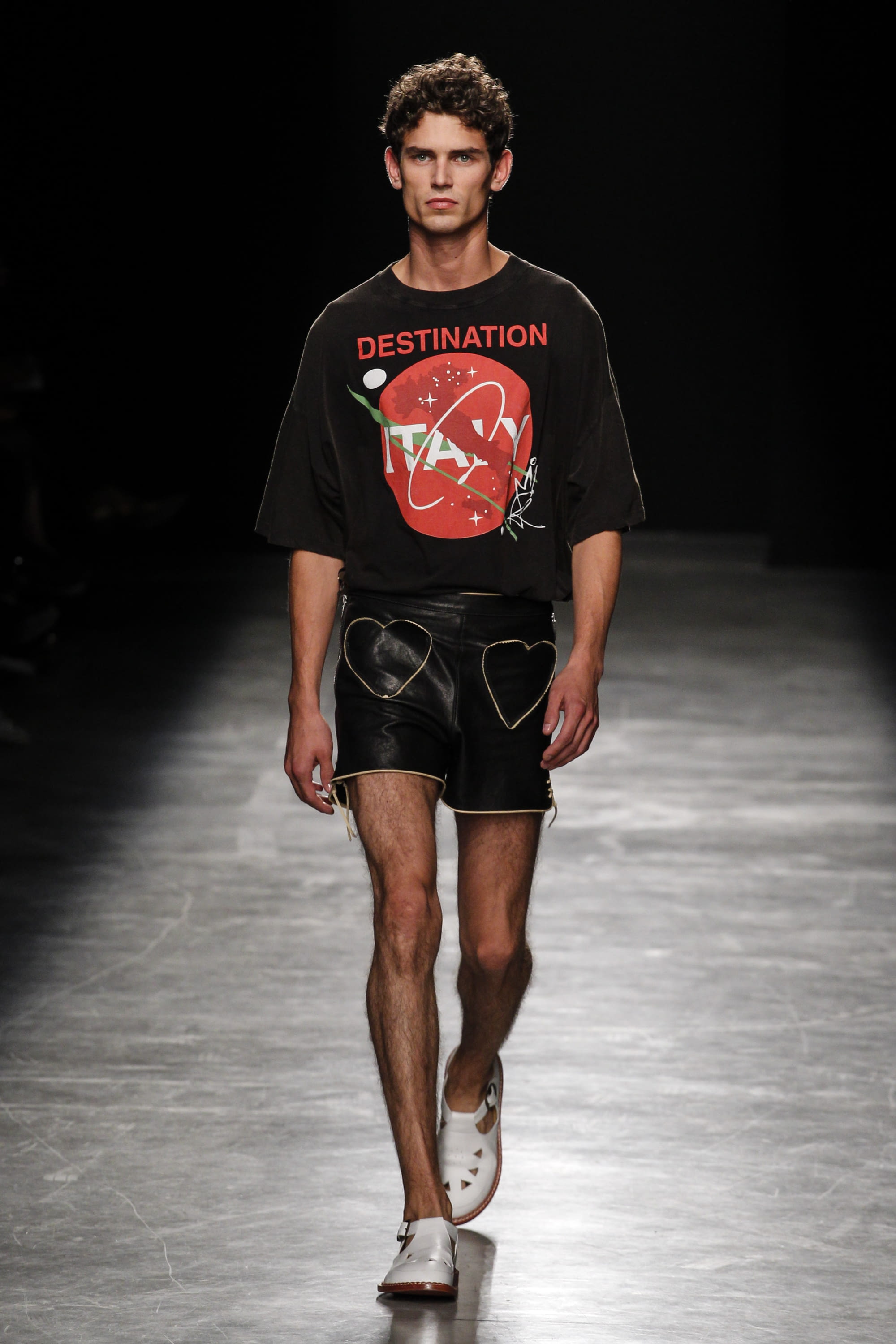 パンツ Andreas Kronthaler for Vivienne Westwood Andreas Kronthaler for Vivienne Westwood S/S 26 | SHOWstudio