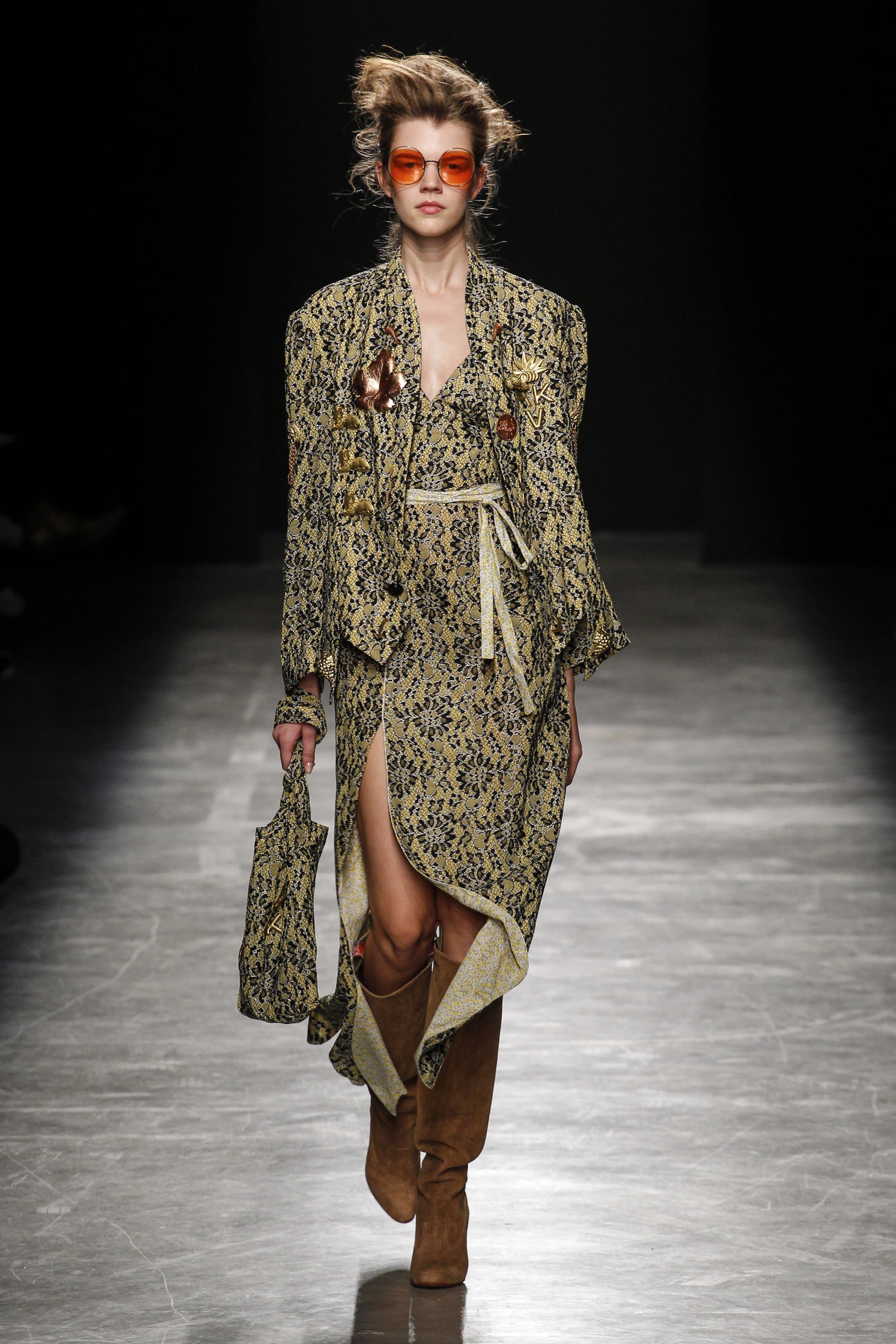 Andreas Kronthaler for Vivienne Westwood SS17 womenswear #51